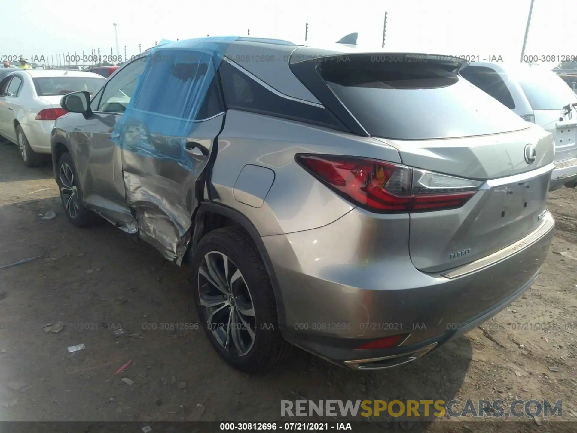 3 Photograph of a damaged car 2T2HZMAA9MC186586 LEXUS RX 2021