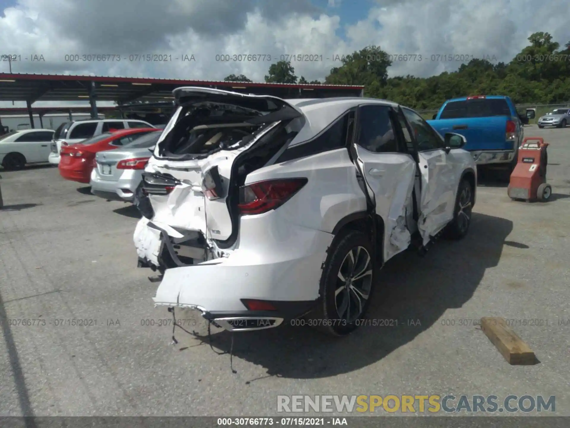 4 Photograph of a damaged car 2T2HZMAAXMC190033 LEXUS RX 2021