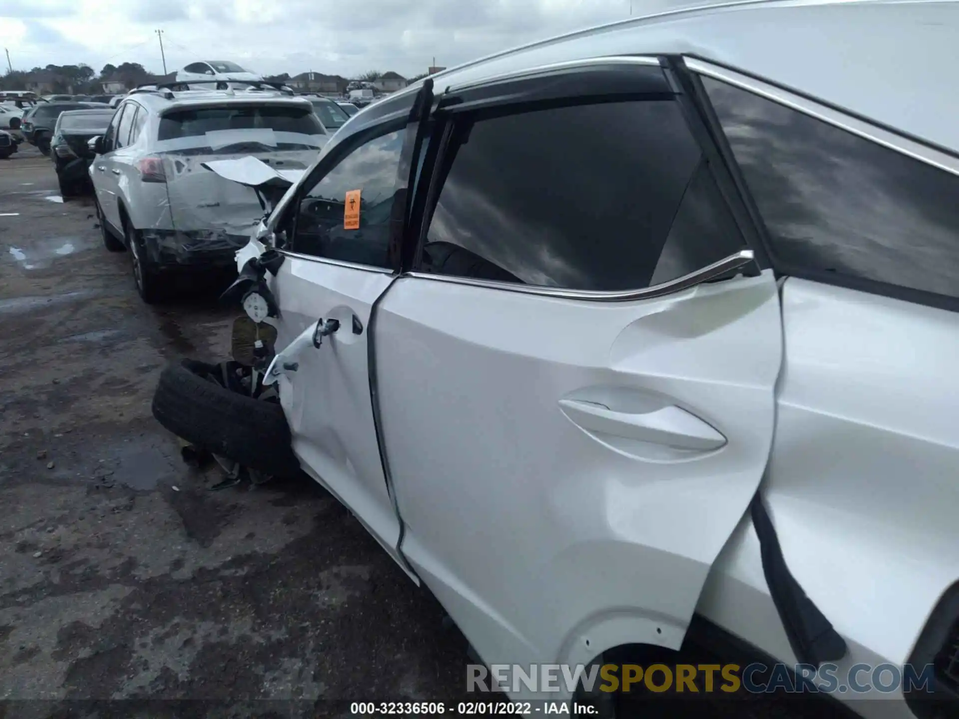 11 Photograph of a damaged car 2T2HZMAAXMC203072 LEXUS RX 2021