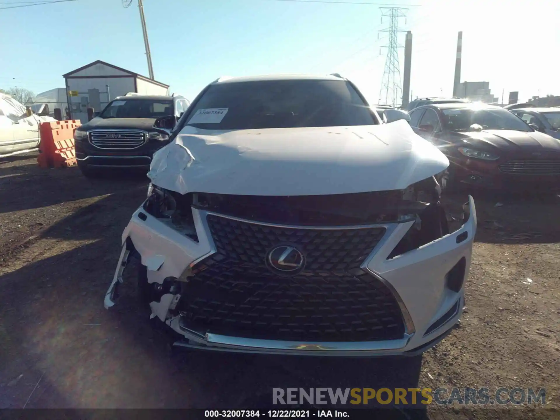 6 Photograph of a damaged car 2T2HZMDA2MC268123 LEXUS RX 2021