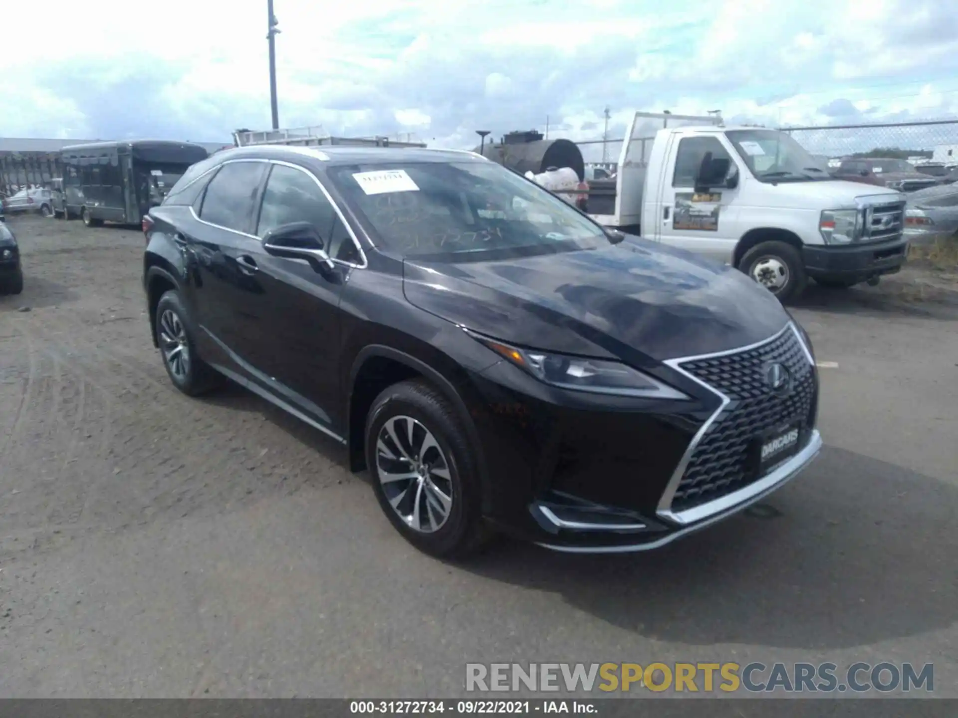 1 Фотография поврежденного автомобиля 2T2HZMDA4MC307620 LEXUS RX 2021