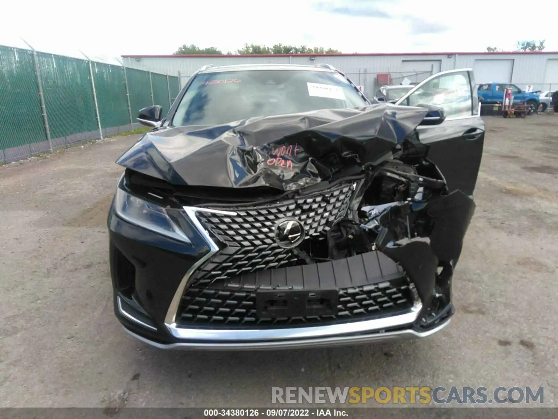 10 Photograph of a damaged car 2T2HZMDA5MC267385 LEXUS RX 2021