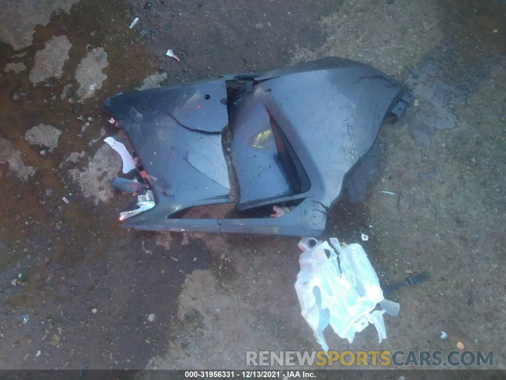 12 Photograph of a damaged car 2T2HZMDA8MC285539 LEXUS RX 2021