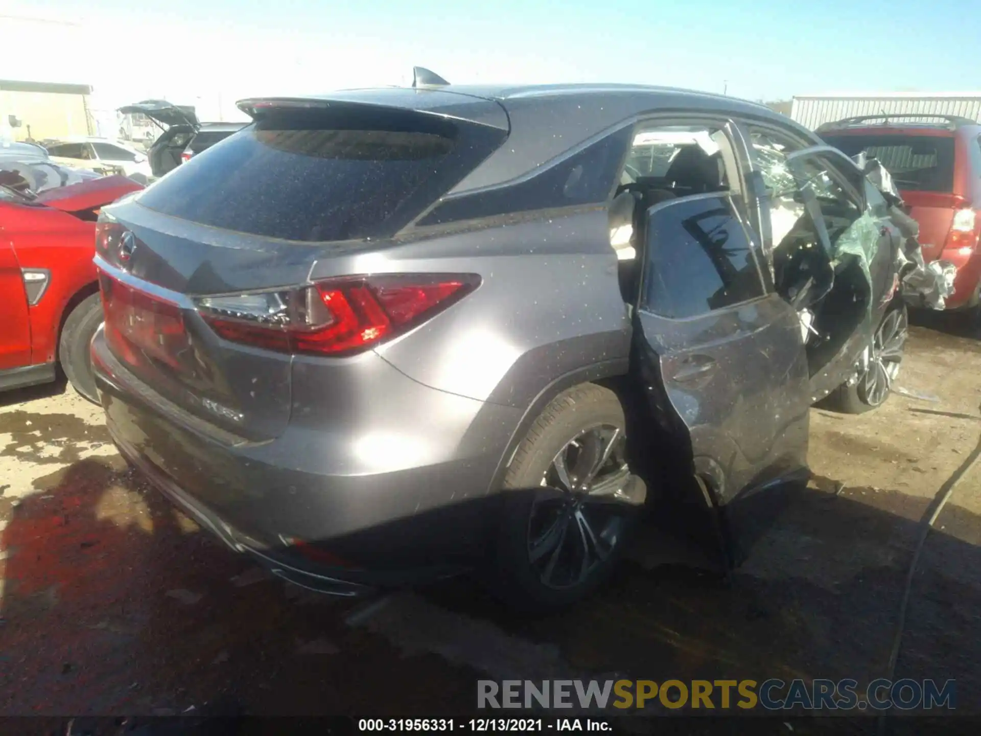 4 Photograph of a damaged car 2T2HZMDA8MC285539 LEXUS RX 2021