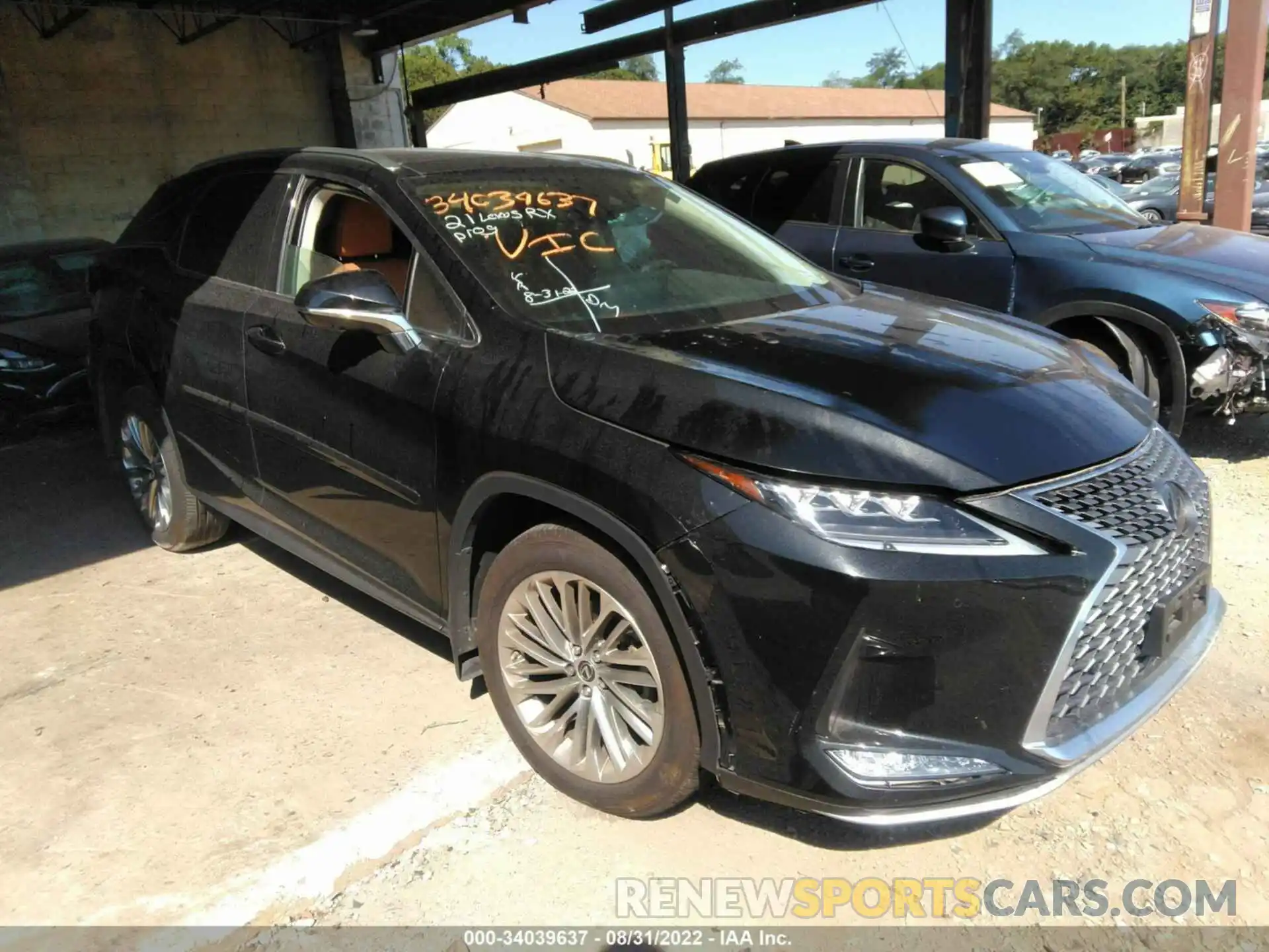 1 Фотография поврежденного автомобиля 2T2JZMDA4MC274345 LEXUS RX 2021