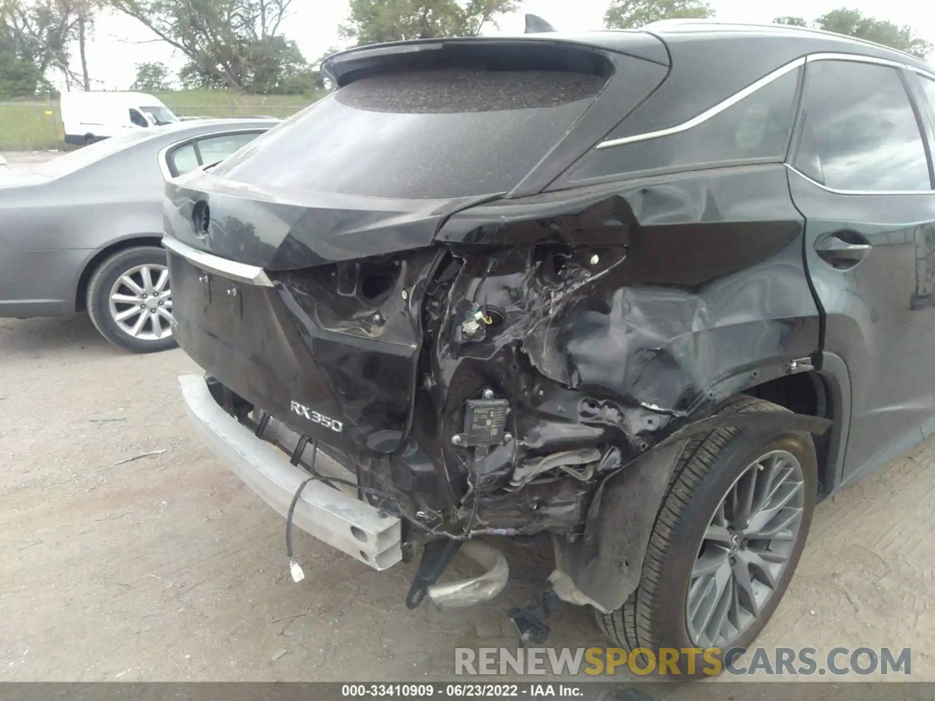 6 Photograph of a damaged car 2T2SZMDA1MC293195 LEXUS RX 2021