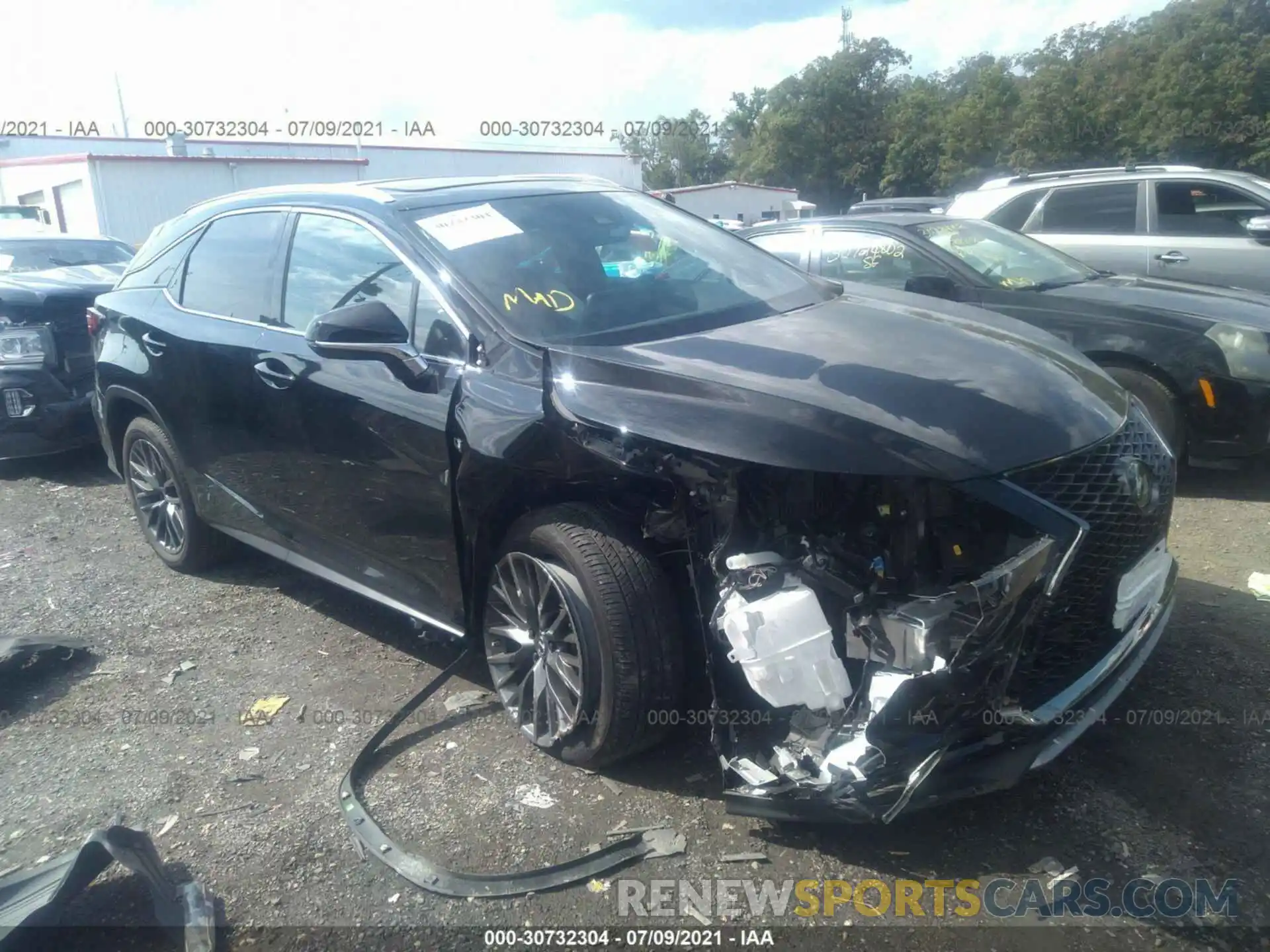 1 Photograph of a damaged car 2T2SZMDAXMC281594 LEXUS RX 2021