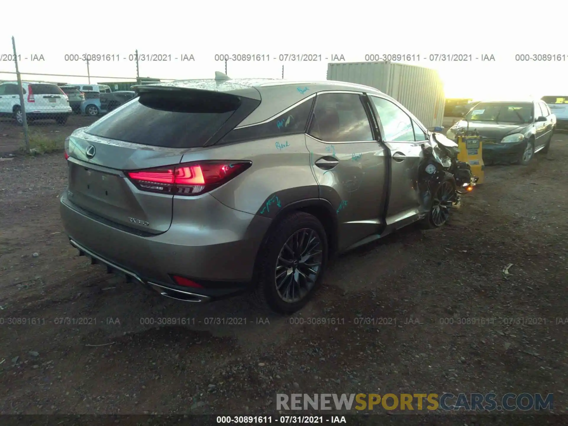 4 Фотография поврежденного автомобиля 2T2YZMDA1MC262748 LEXUS RX 2021