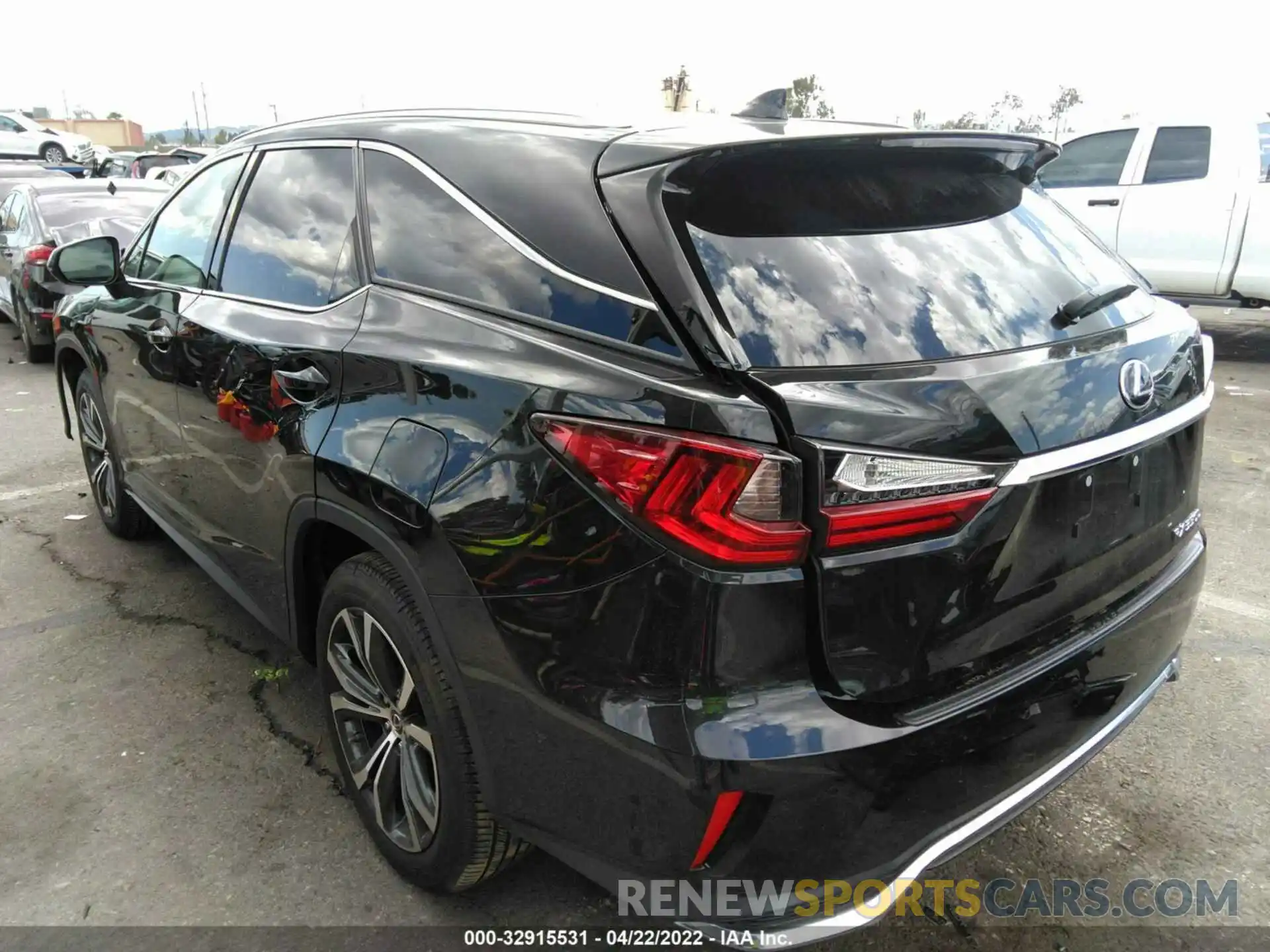 3 Фотография поврежденного автомобиля JTJHZKFAXM2032580 LEXUS RX 2021