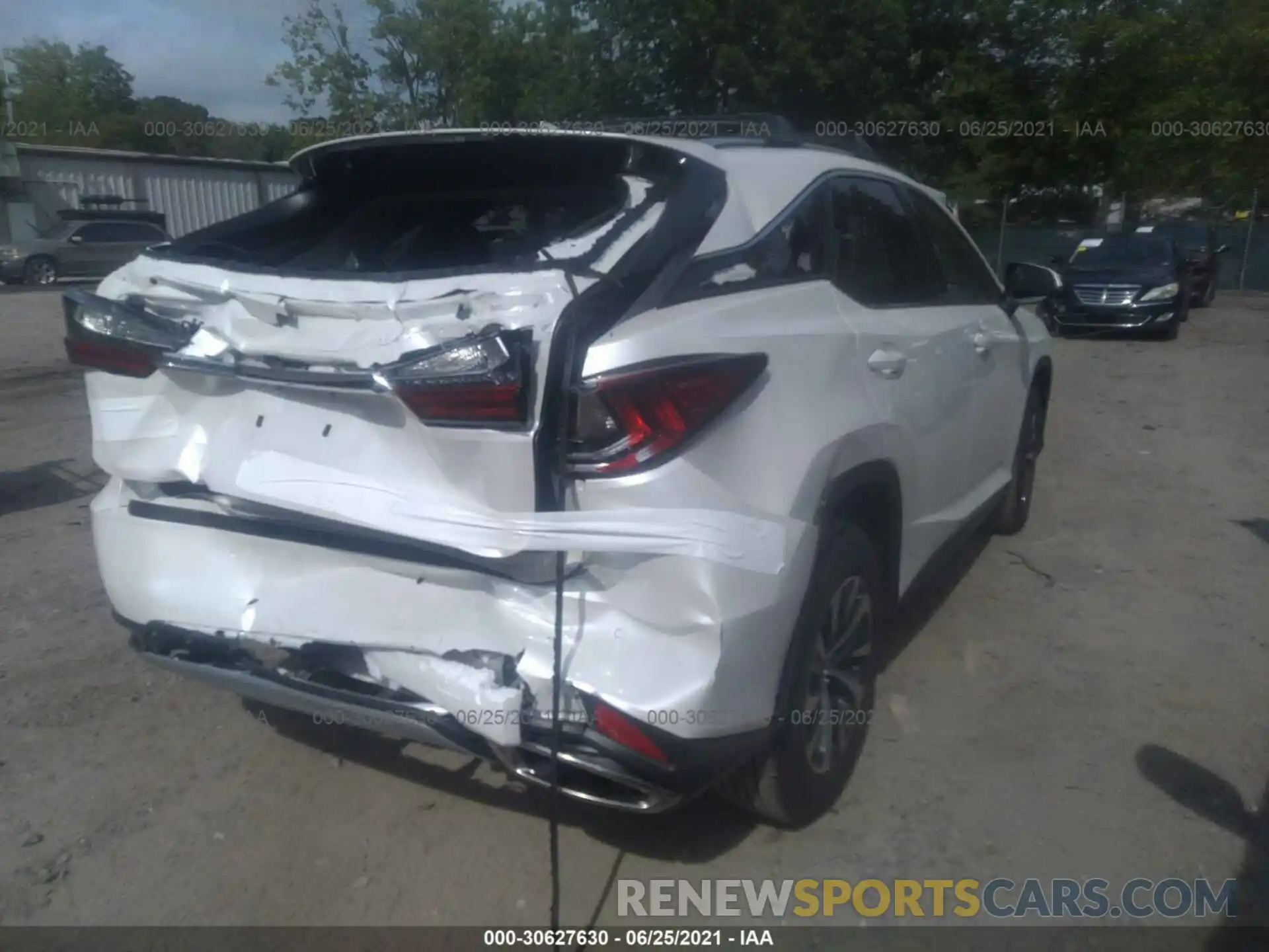 4 Photograph of a damaged car JTJHZMDA1M2053333 LEXUS RX 2021