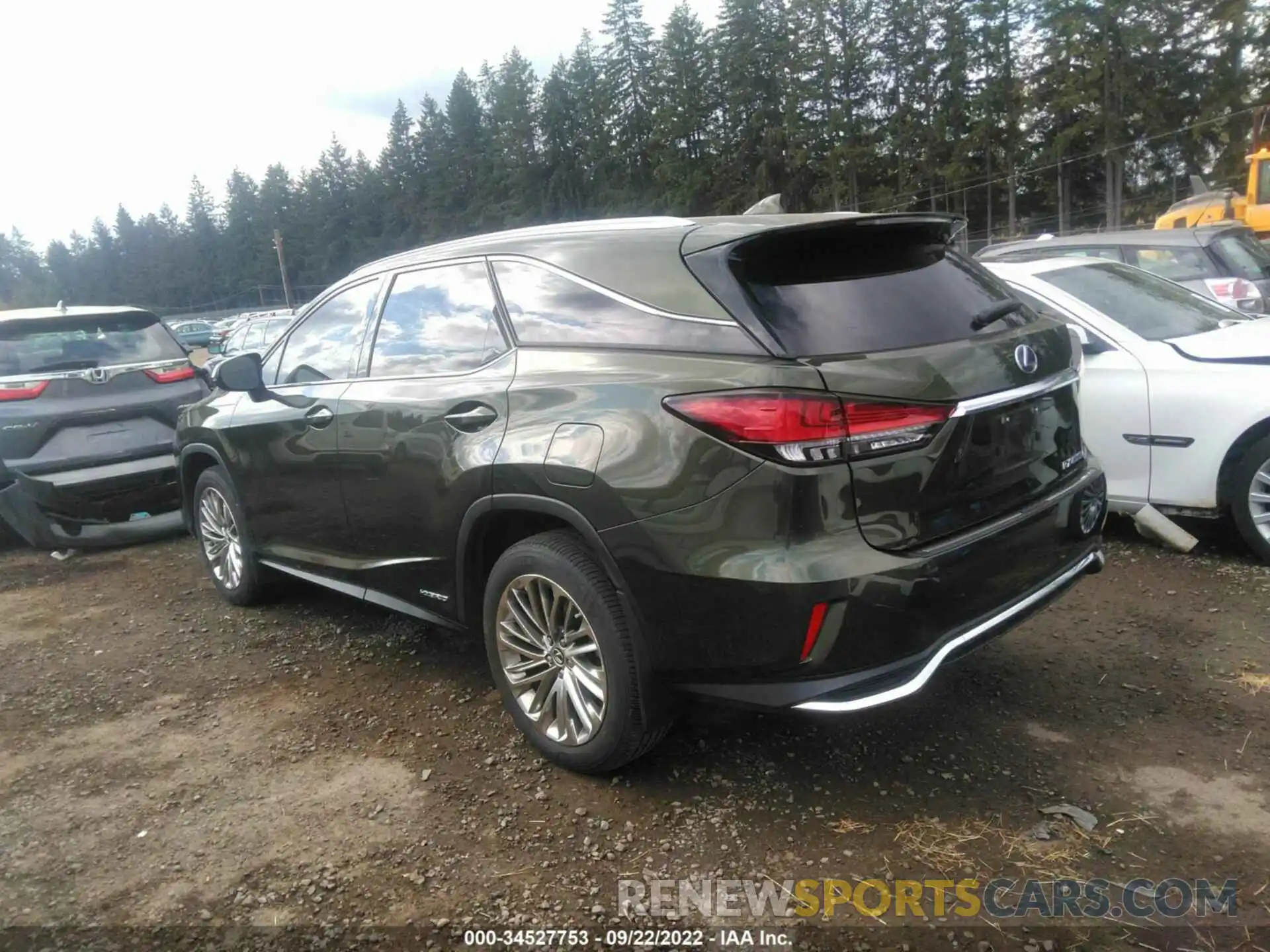 3 Фотография поврежденного автомобиля JTJJGKFA8M2016644 LEXUS RX 2021