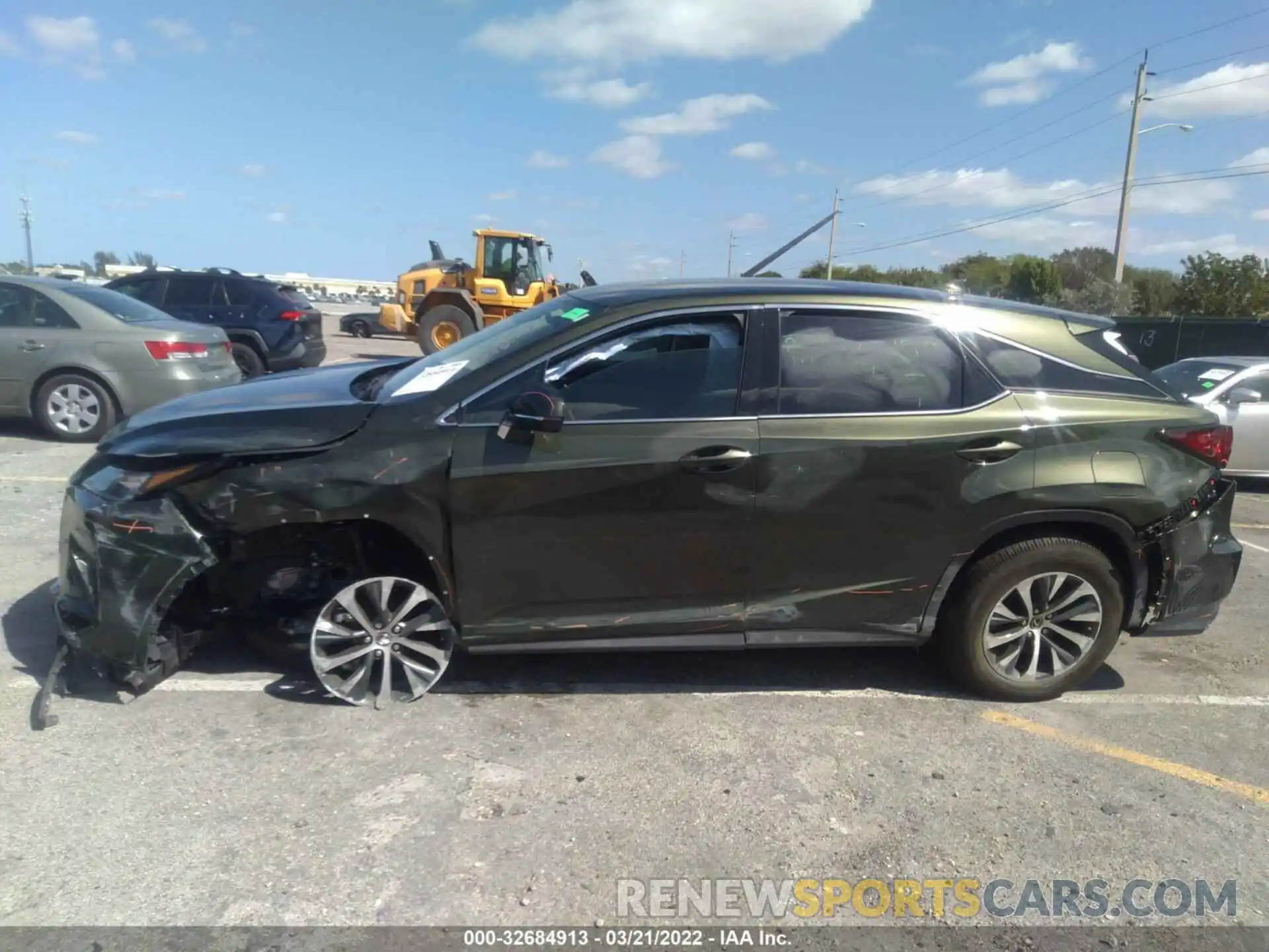 6 Photograph of a damaged car 2T2AZMAA6NC221054 LEXUS RX 2022