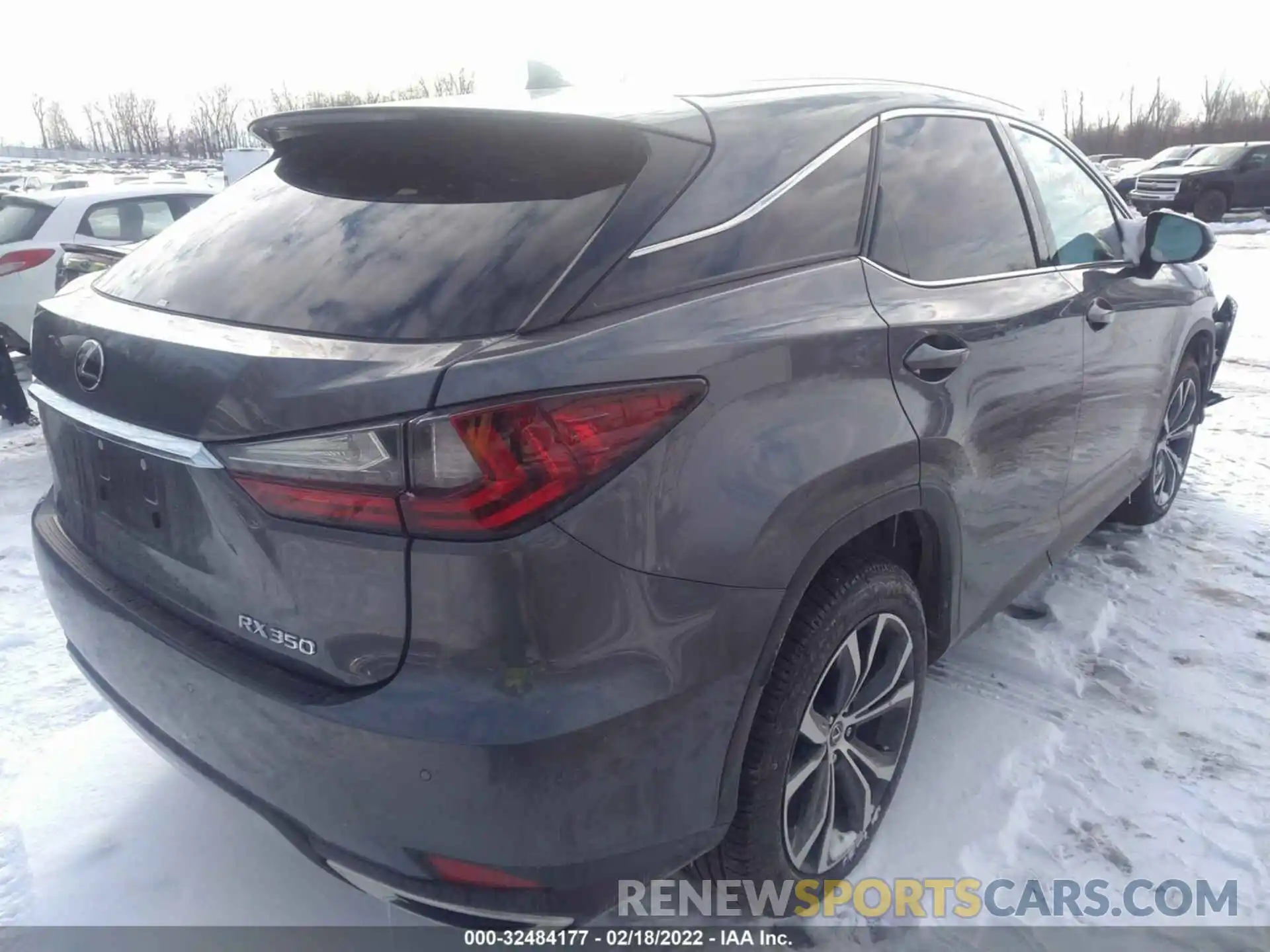 4 Photograph of a damaged car 2T2HZMDA0NC308815 LEXUS RX 2022