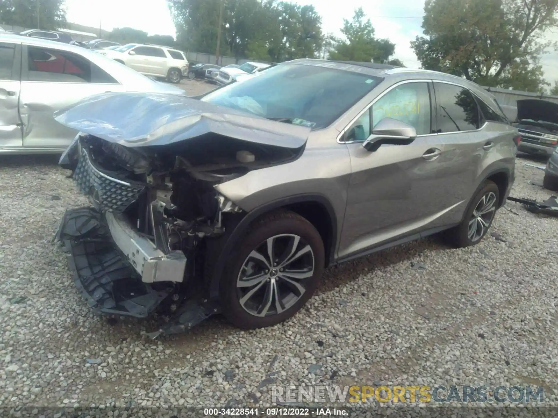 2 Фотография поврежденного автомобиля 2T2HZMDA3NC328749 LEXUS RX 2022