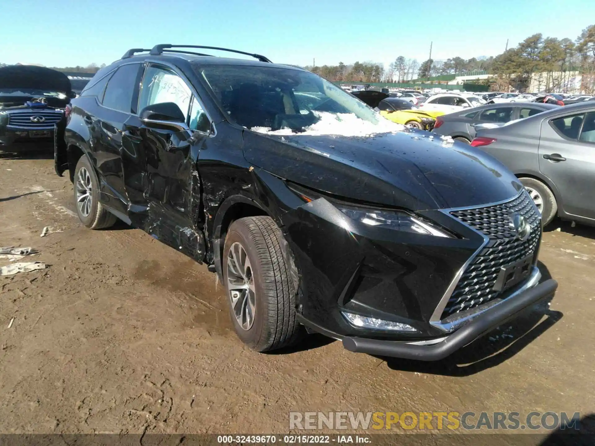 1 Photograph of a damaged car 2T2HZMDA4NC311961 LEXUS RX 2022