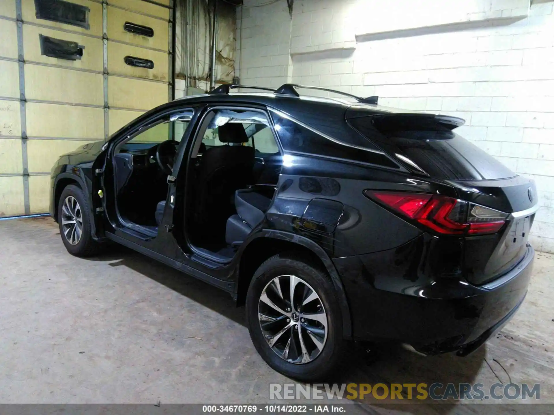 6 Photograph of a damaged car 2T2HZMDA4NC353594 LEXUS RX 2022