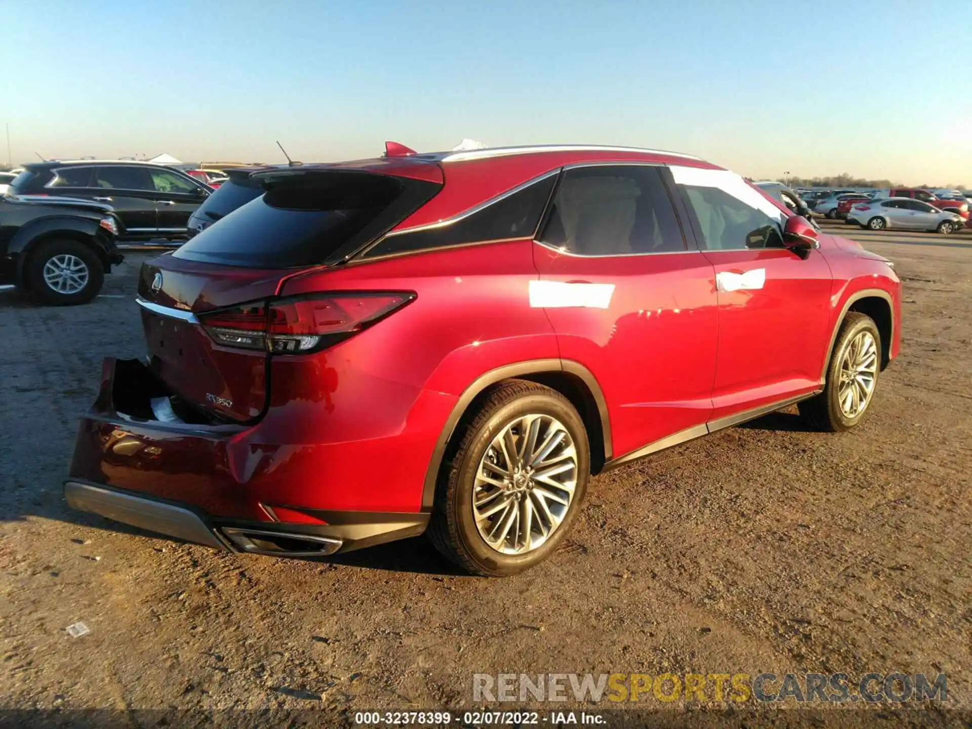 4 Photograph of a damaged car 2T2JZMAA2NC229023 LEXUS RX 2022