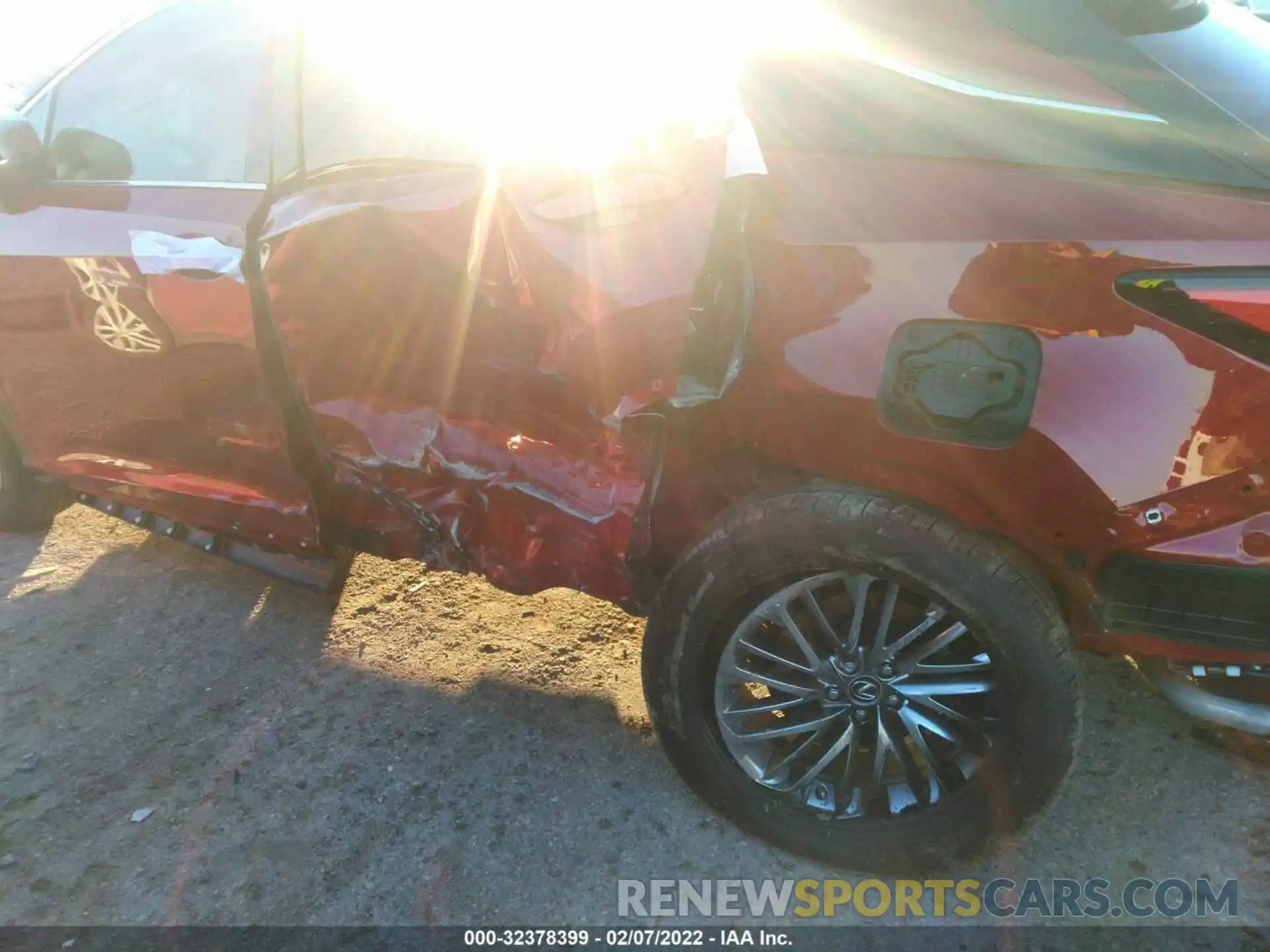 6 Photograph of a damaged car 2T2JZMAA2NC229023 LEXUS RX 2022