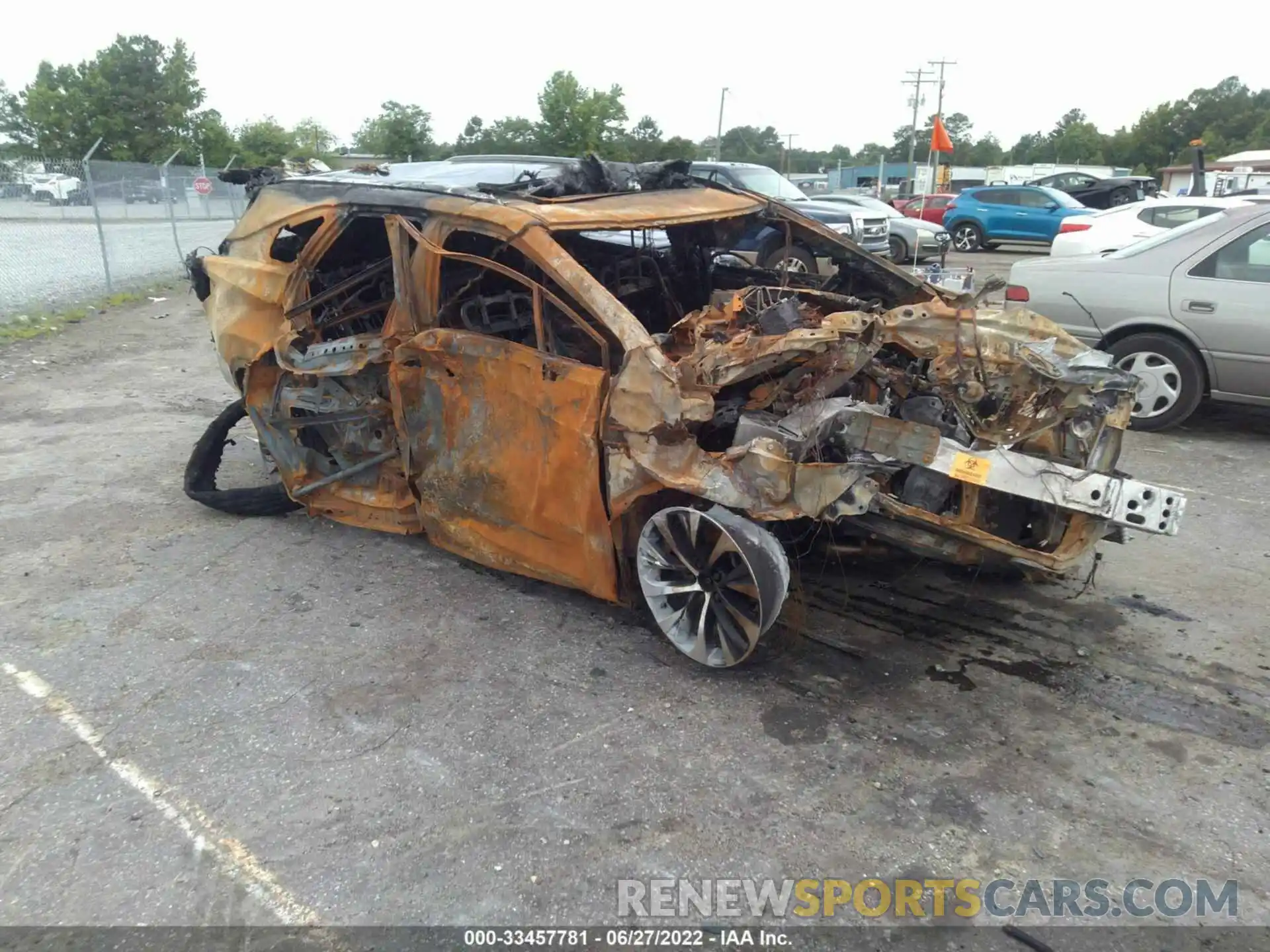 1 Photograph of a damaged car JTJHZKFA9N2038274 LEXUS RX 2022