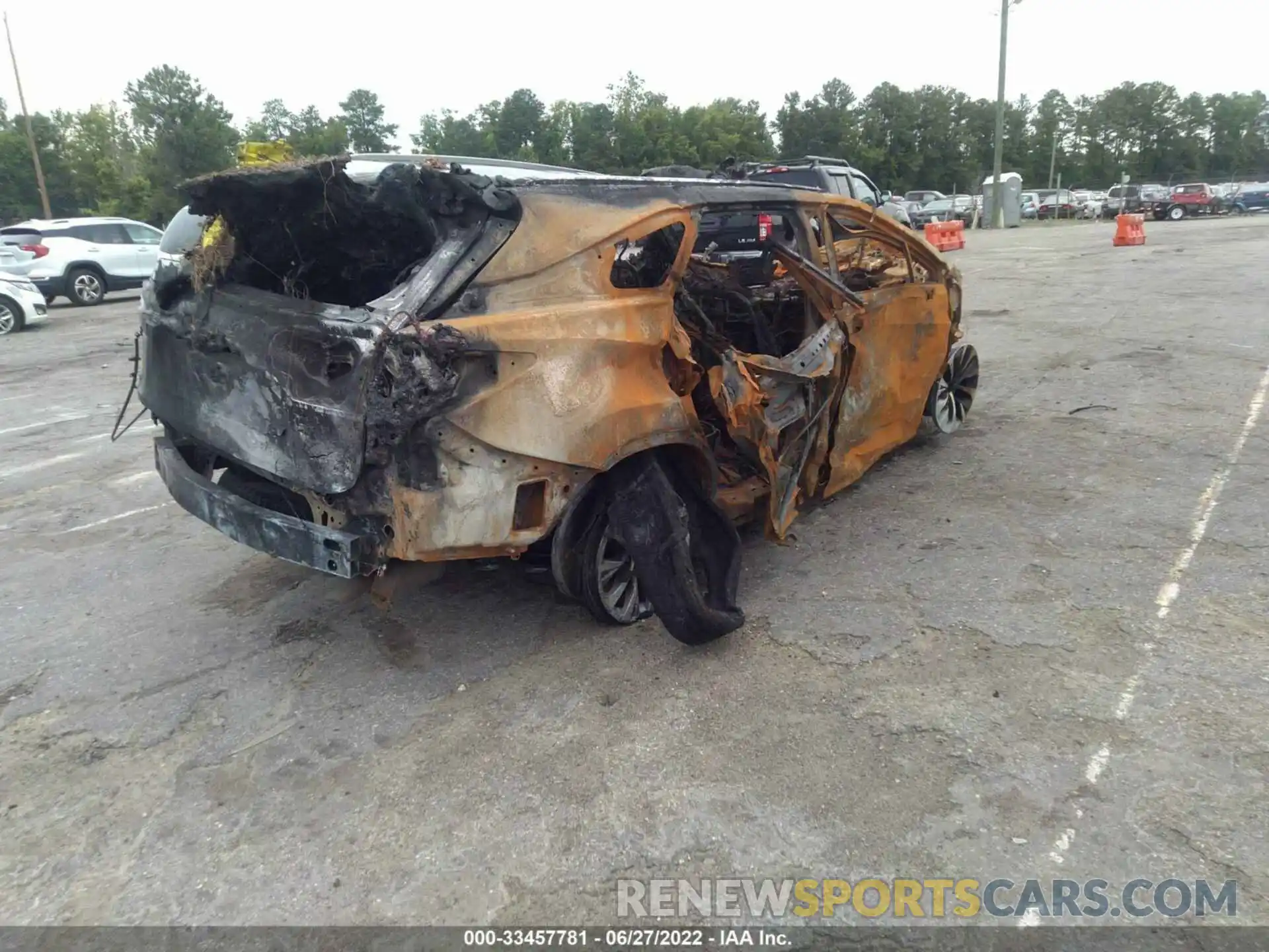 4 Photograph of a damaged car JTJHZKFA9N2038274 LEXUS RX 2022