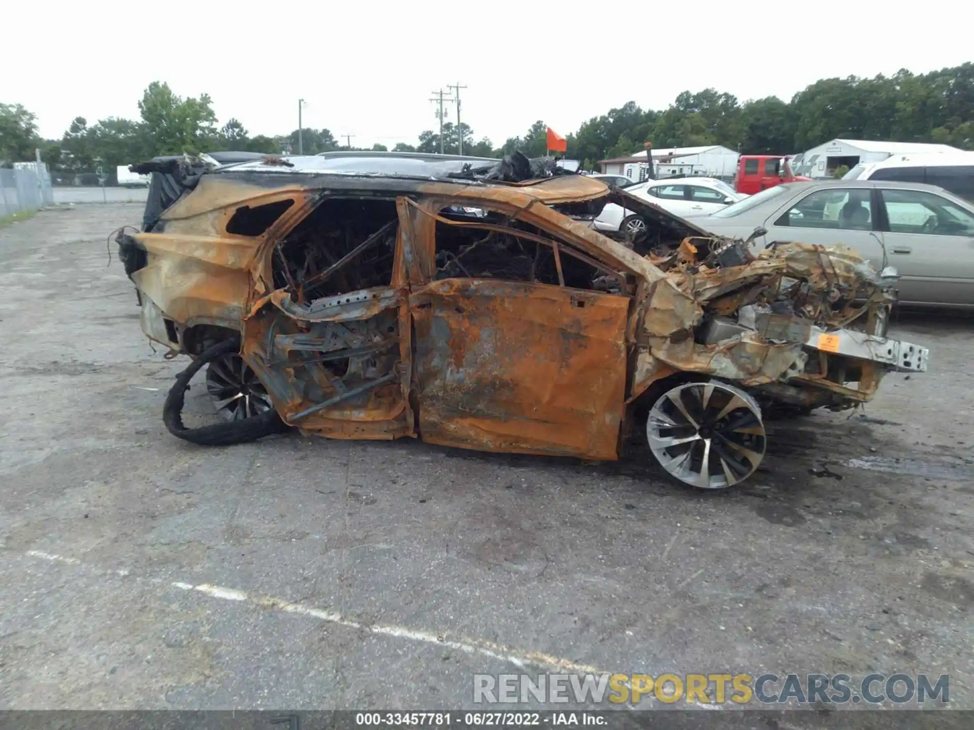 6 Photograph of a damaged car JTJHZKFA9N2038274 LEXUS RX 2022