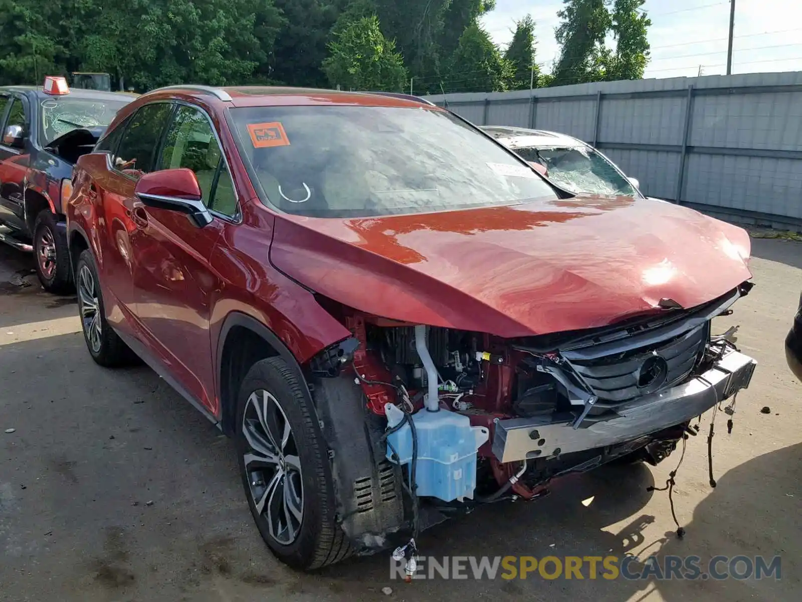 1 Фотография поврежденного автомобиля 2T2ZZMCA2KC121576 LEXUS RX 350 2019