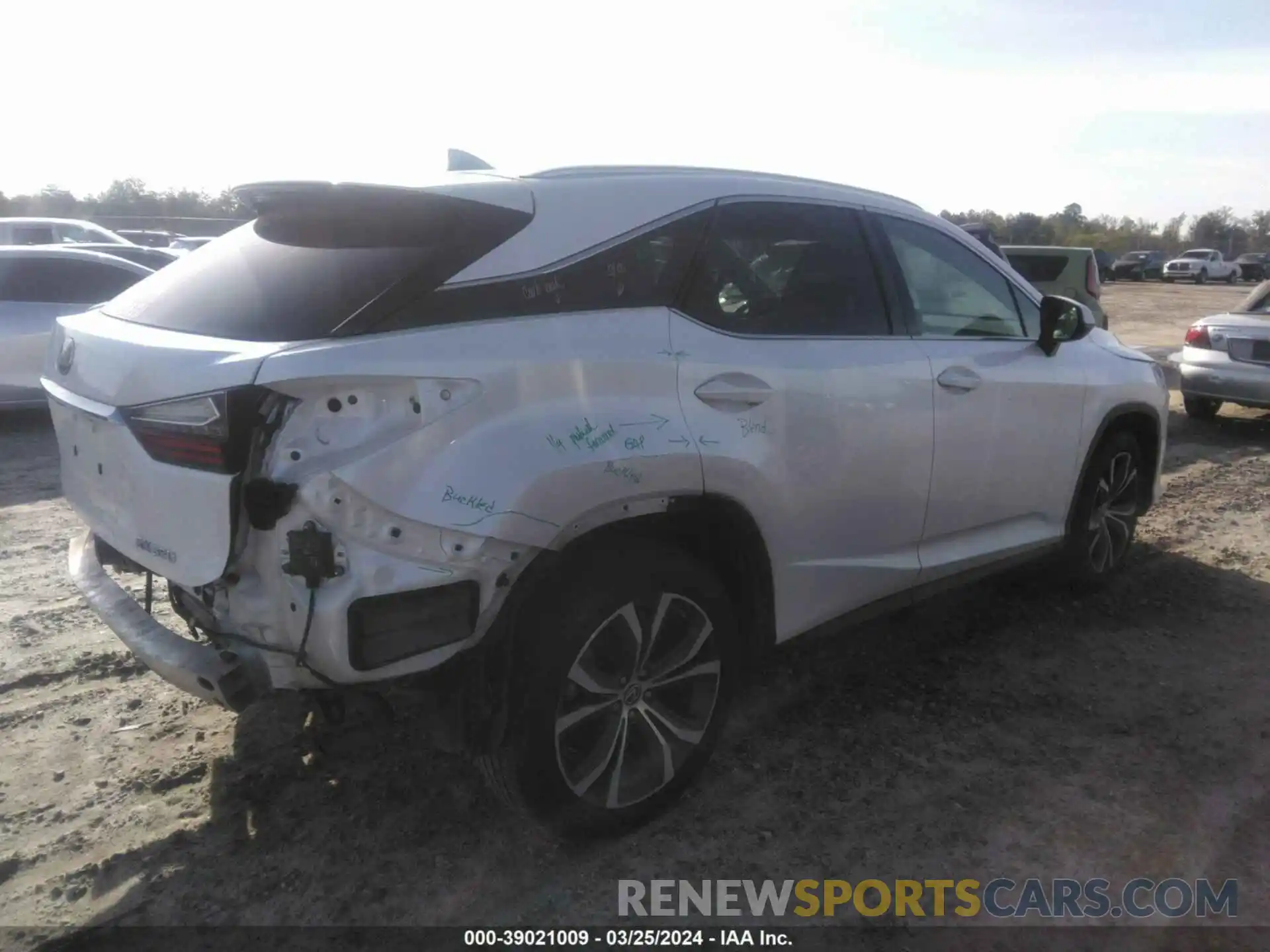 4 Photograph of a damaged car 2T2ZZMCA4KC118758 LEXUS RX 350 2019