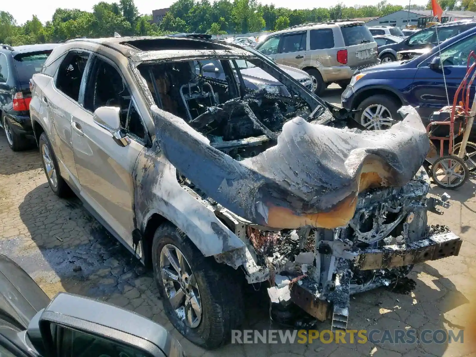 1 Фотография поврежденного автомобиля JTJBZMCAXK2039922 LEXUS RX 350 2019