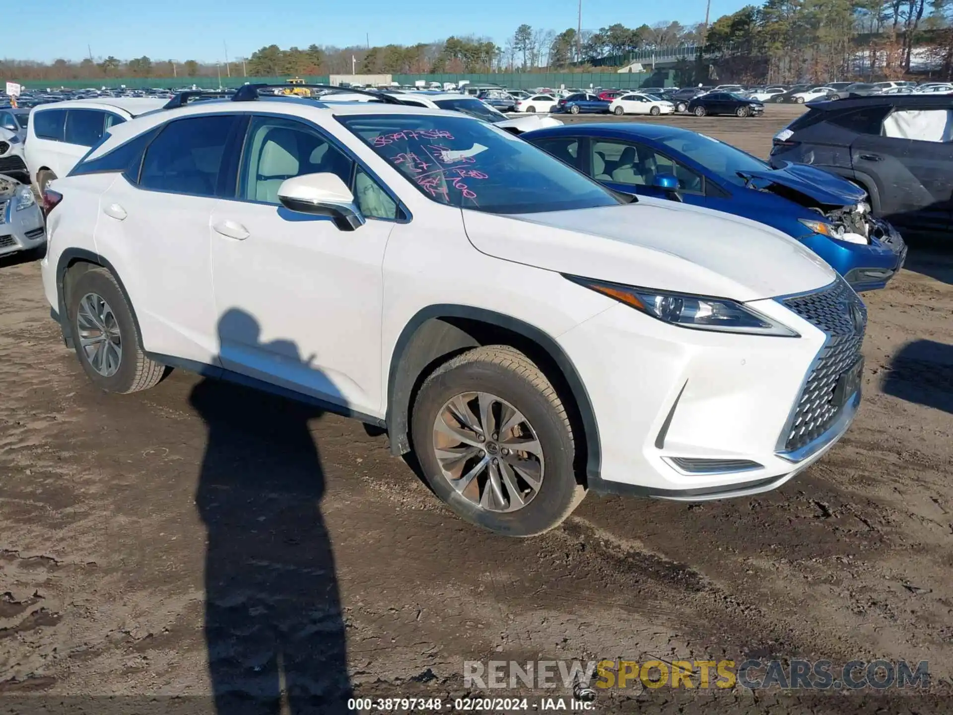 1 Photograph of a damaged car 2T2HZMDA6MC273938 LEXUS RX 350 2021