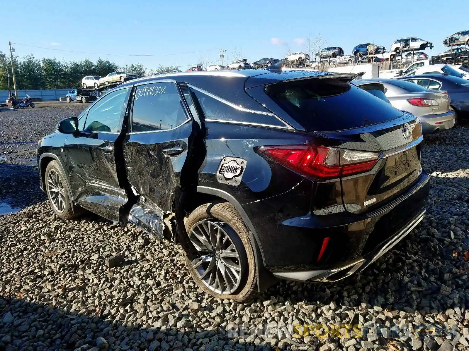 3 Фотография поврежденного автомобиля 2T2BZMCA0KC168137 LEXUS RX 350 BAS 2019