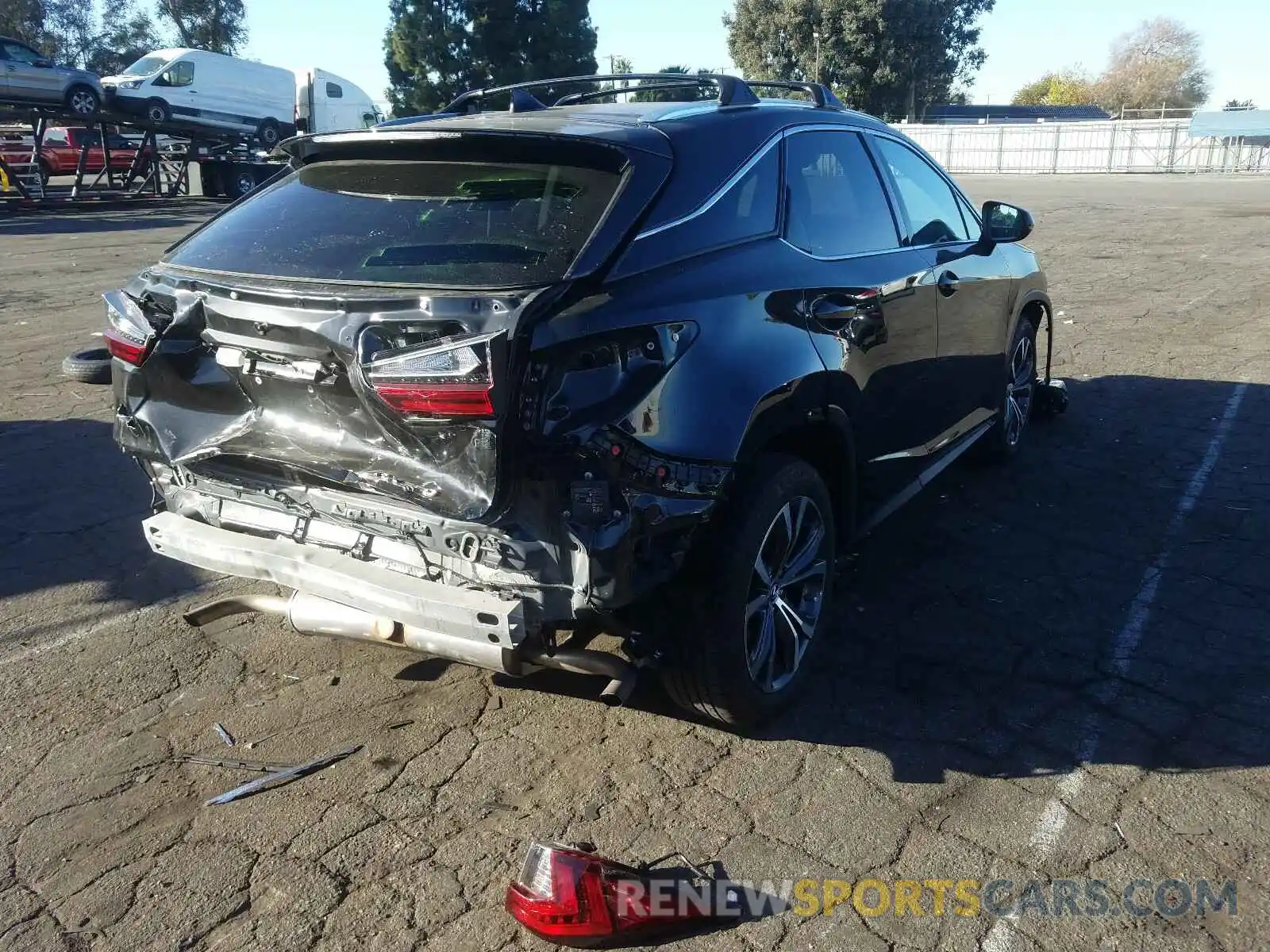 4 Фотография поврежденного автомобиля 2T2BZMCA2KC168415 LEXUS RX 350 BAS 2019