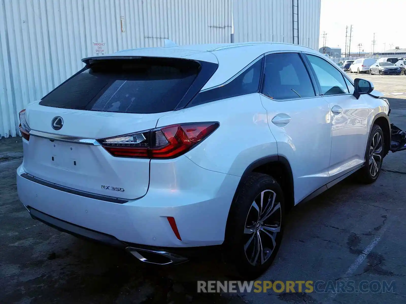 4 Фотография поврежденного автомобиля 2T2ZZMCA0KC121365 LEXUS RX 350 BAS 2019