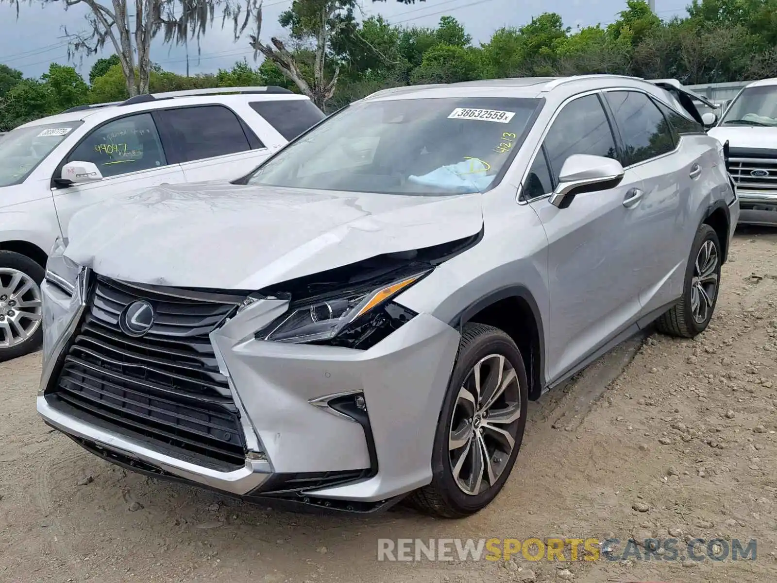 2 Photograph of a damaged car 2T2ZZMCA2KC125093 LEXUS RX 350 BAS 2019