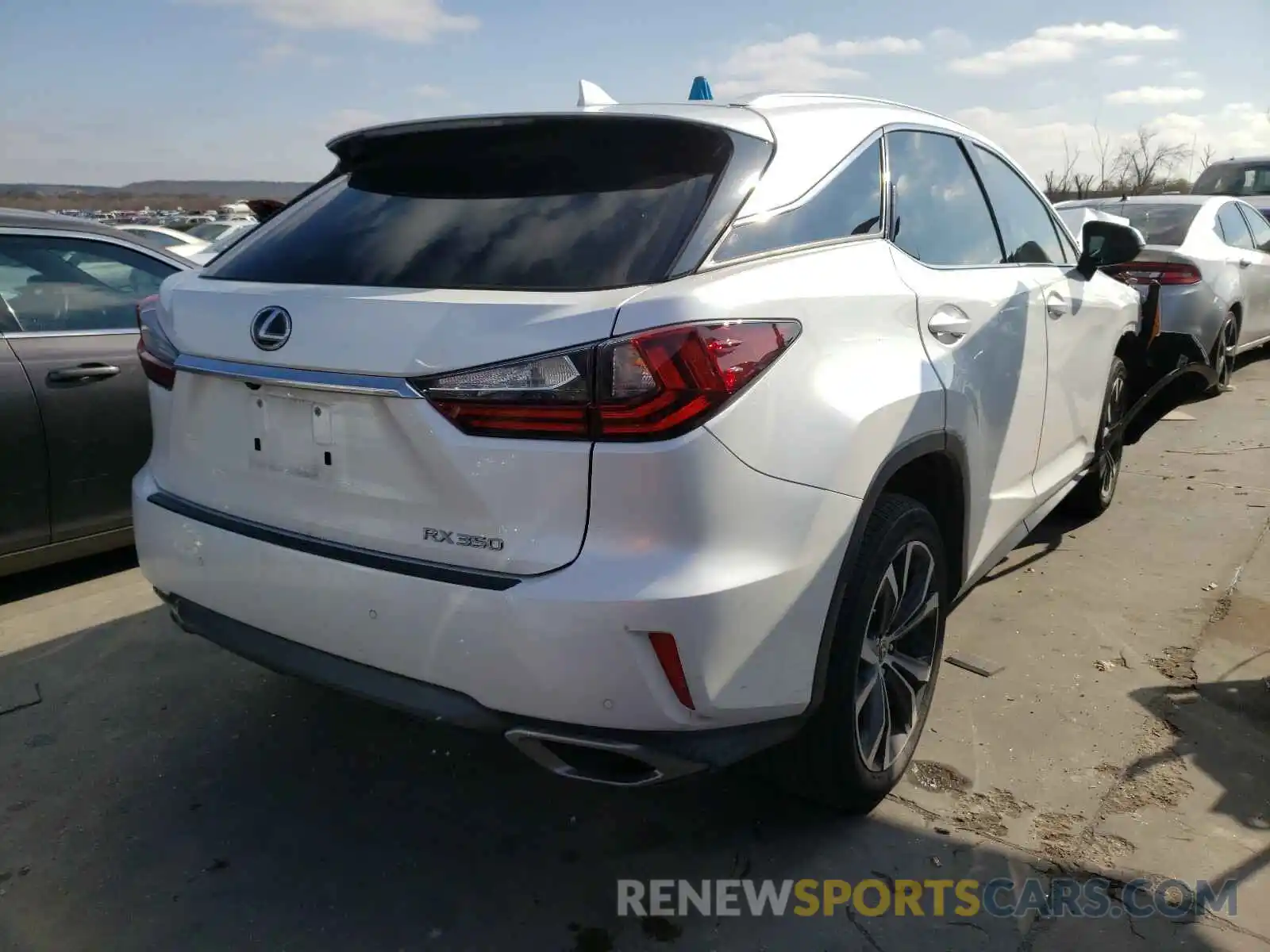 4 Фотография поврежденного автомобиля 2T2ZZMCA2KC125952 LEXUS RX 350 BAS 2019