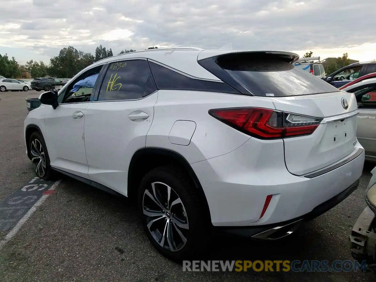 3 Фотография поврежденного автомобиля 2T2ZZMCA6KC137022 LEXUS RX 350 BAS 2019