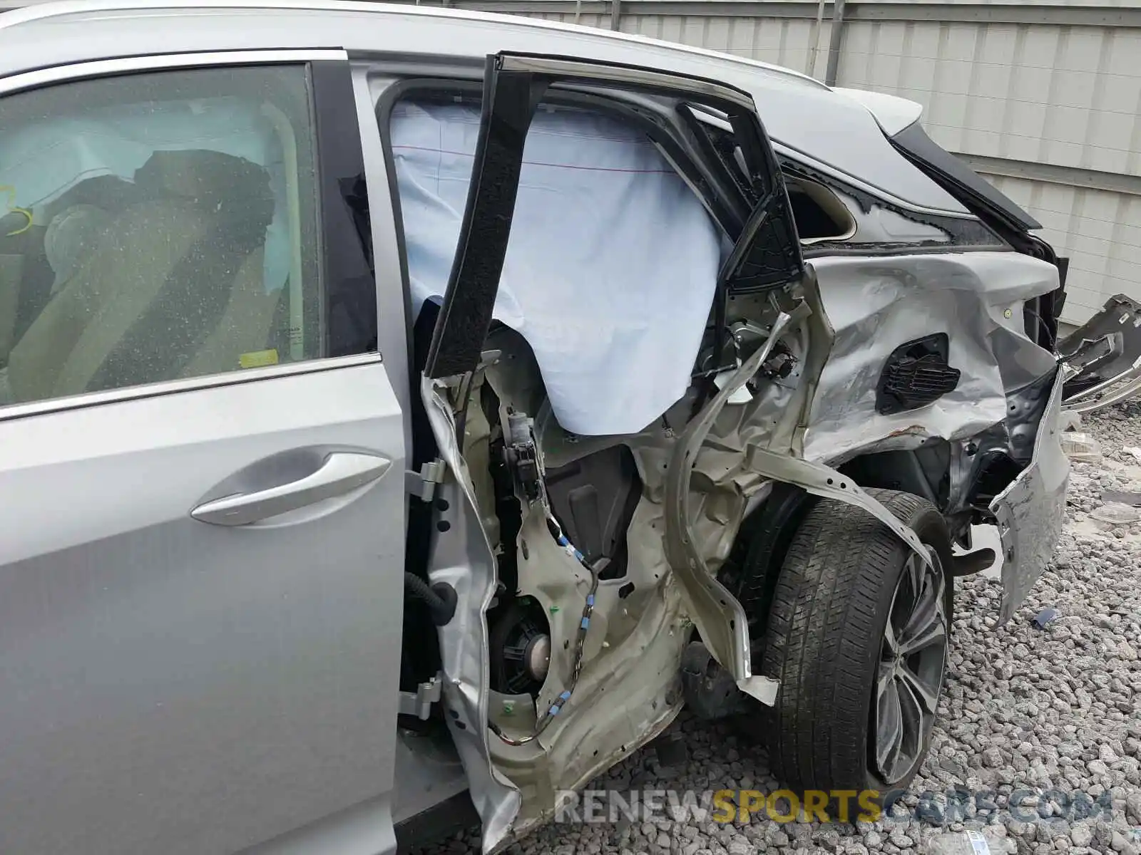 9 Фотография поврежденного автомобиля 2T2ZZMCA8KC131657 LEXUS RX 350 BAS 2019