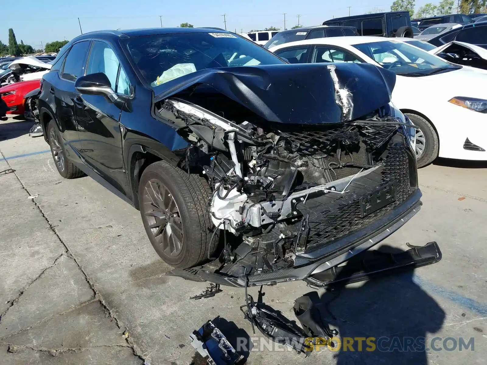 1 Фотография поврежденного автомобиля 2T2YZMDA4LC236594 LEXUS RX 350 F-S 2020