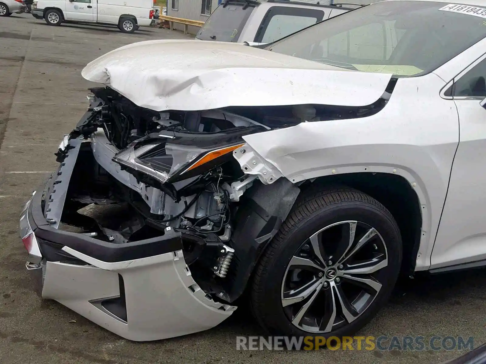 9 Photograph of a damaged car JTJDZKCA3K2014986 LEXUS RX 350 L 2019