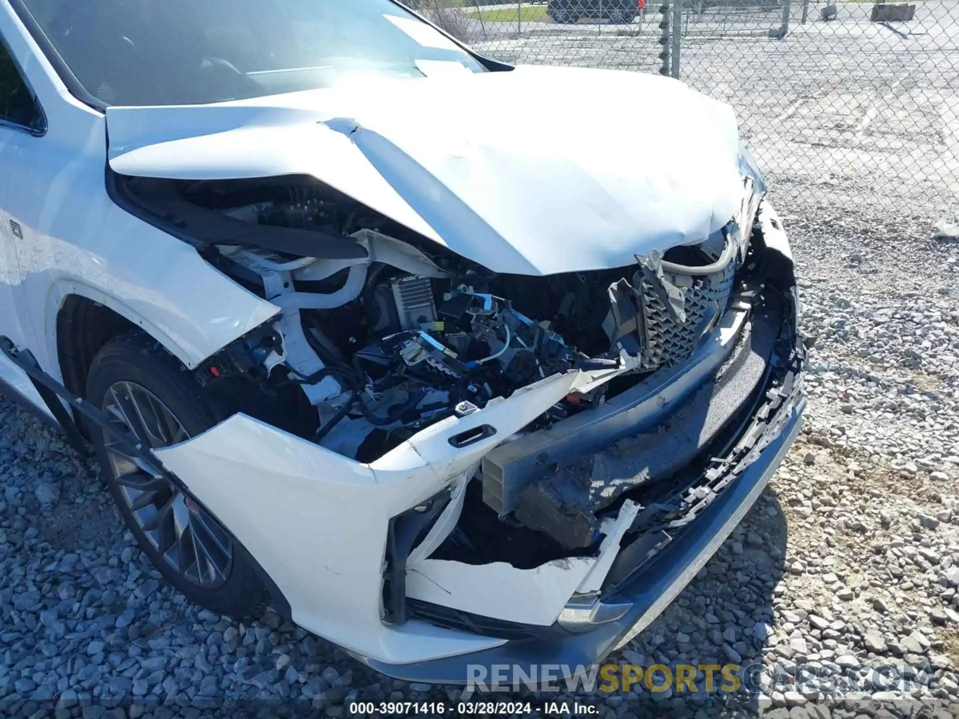 18 Photograph of a damaged car 2T2BGMCA9KC031025 LEXUS RX 450H 2019