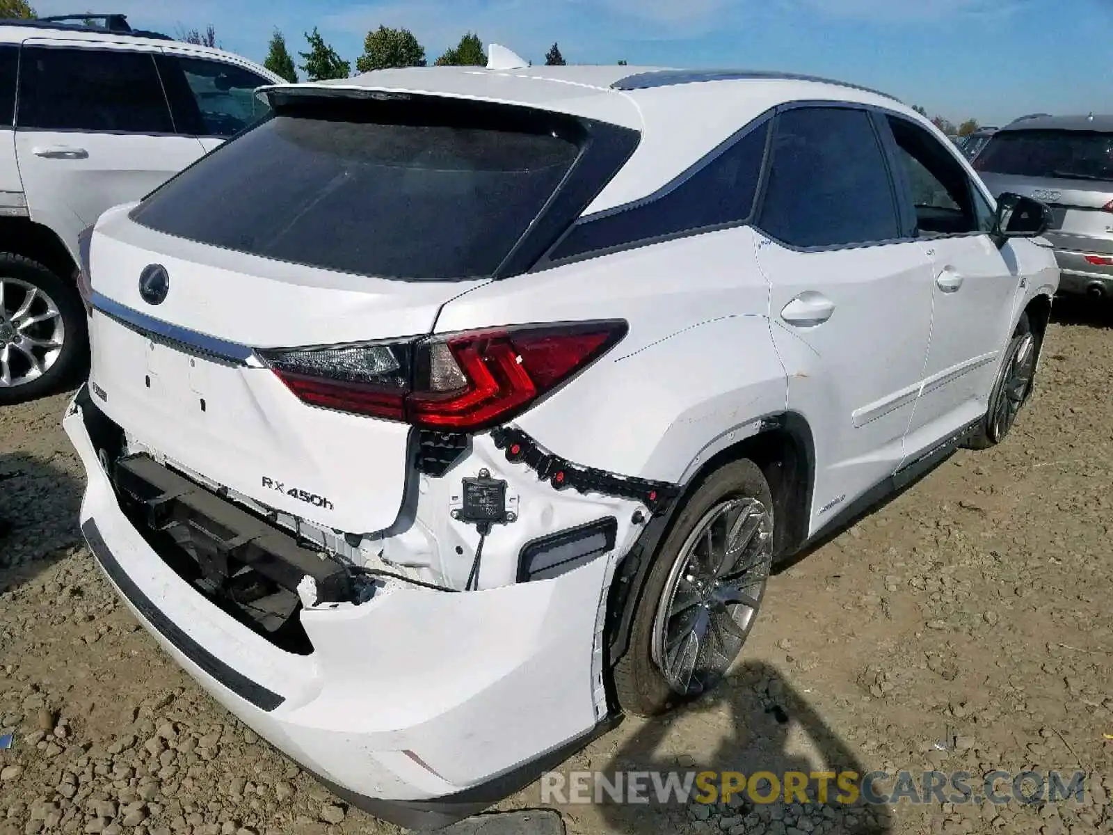 4 Photograph of a damaged car 2T2BGMCA3KC032204 LEXUS RX 450H BA 2019