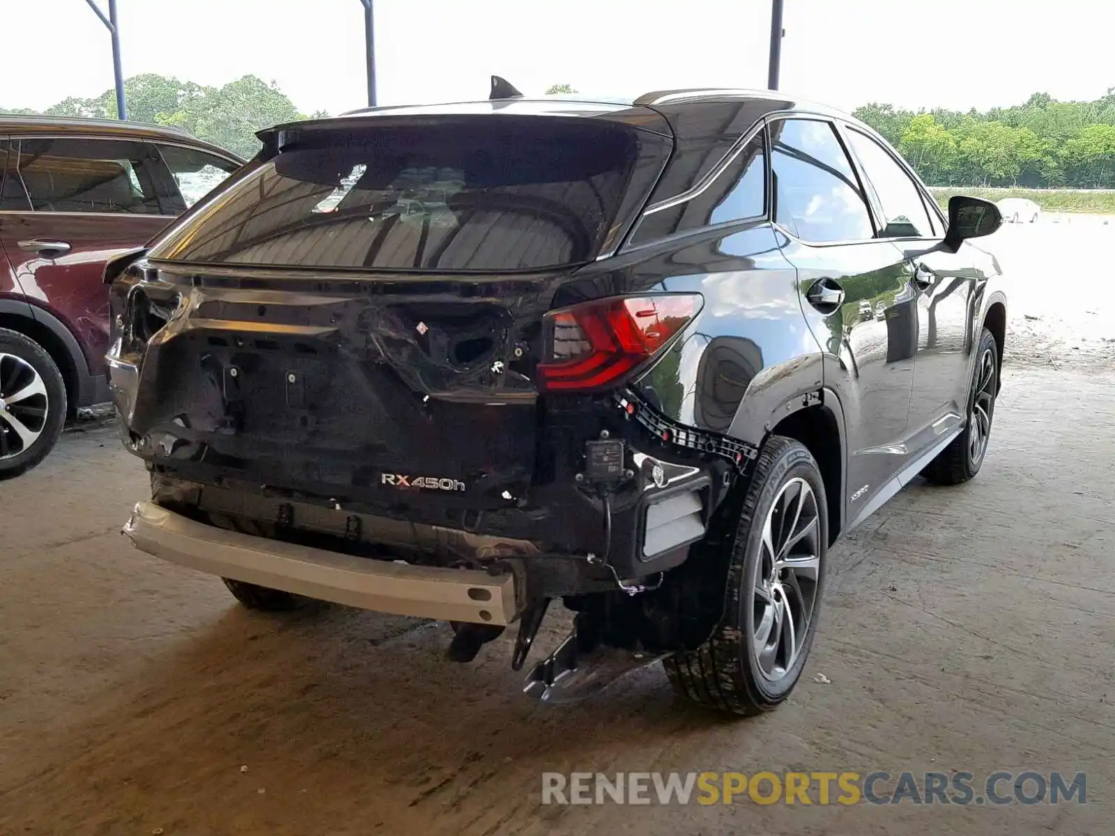 4 Photograph of a damaged car 2T2BGMCA4KC031840 LEXUS RX 450H BA 2019