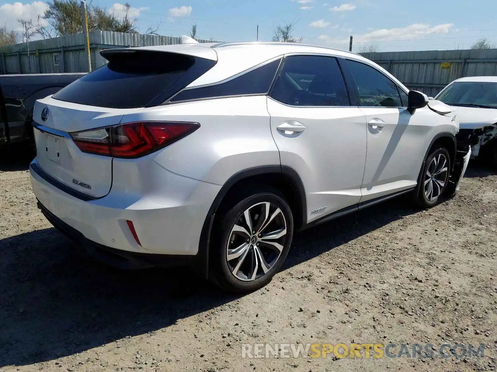 4 Фотография поврежденного автомобиля 2T2BGMCA5KC037050 LEXUS RX 450H BA 2019