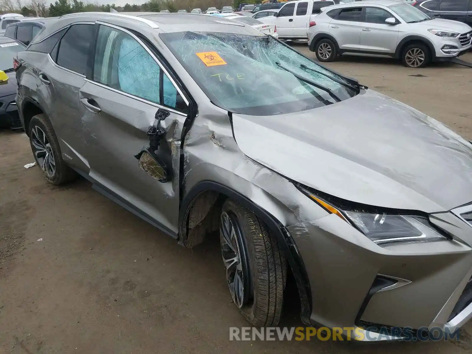 9 Фотография поврежденного автомобиля 2T2BGMCA7KC037132 LEXUS RX 450H BA 2019