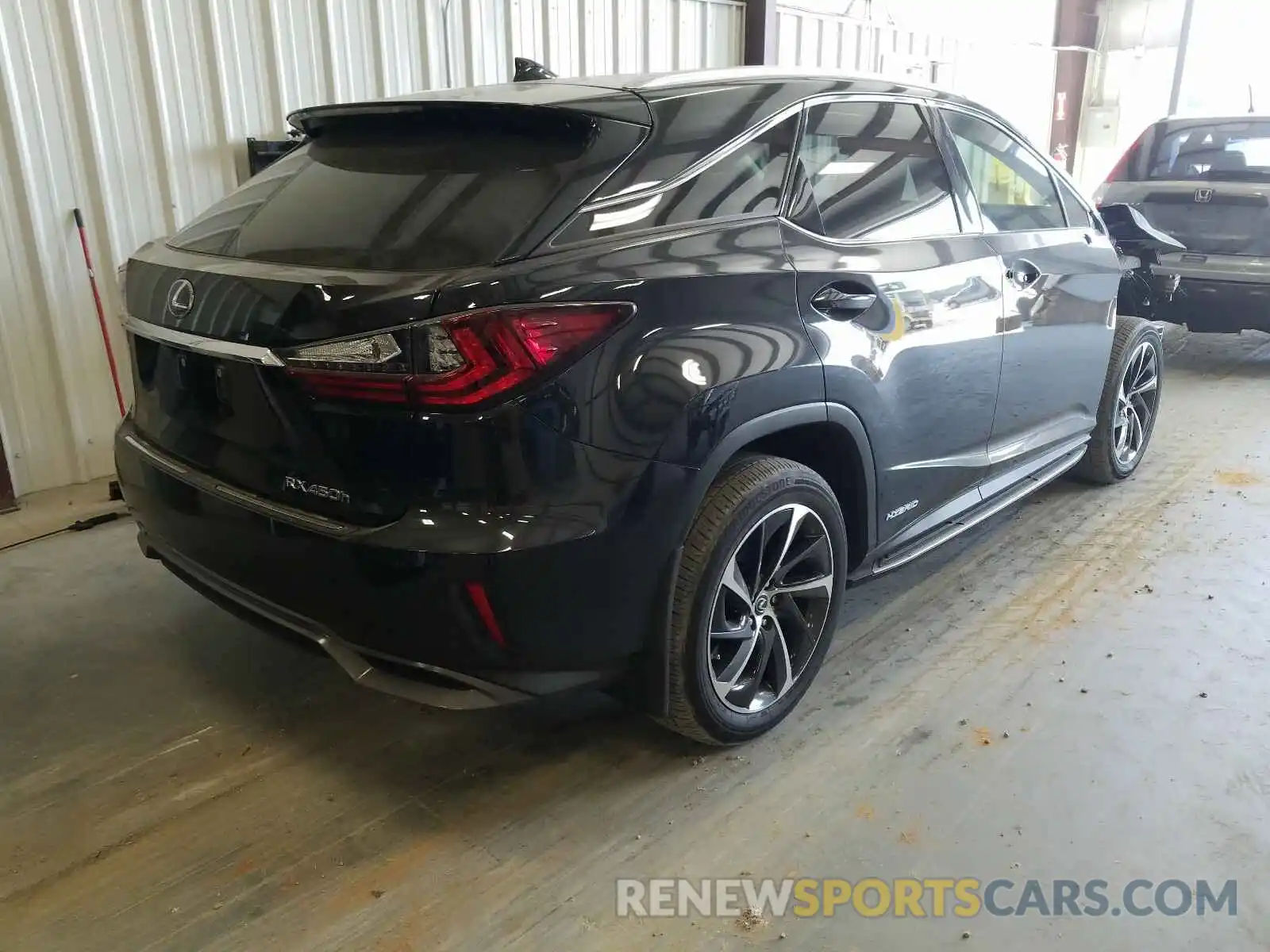 4 Photograph of a damaged car 2T2BGMCA7KC040614 LEXUS RX 450H BA 2019