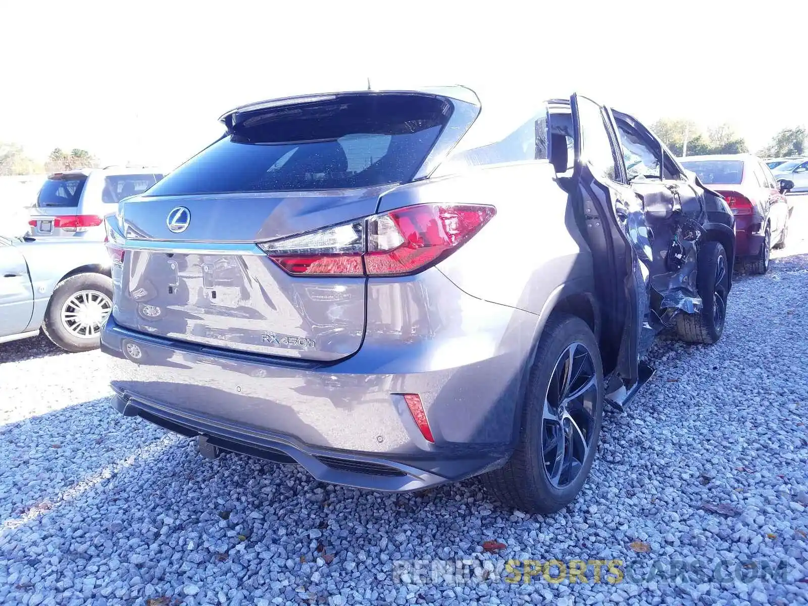 4 Фотография поврежденного автомобиля 2T2BGMCAXKC037111 LEXUS RX 450H BA 2019