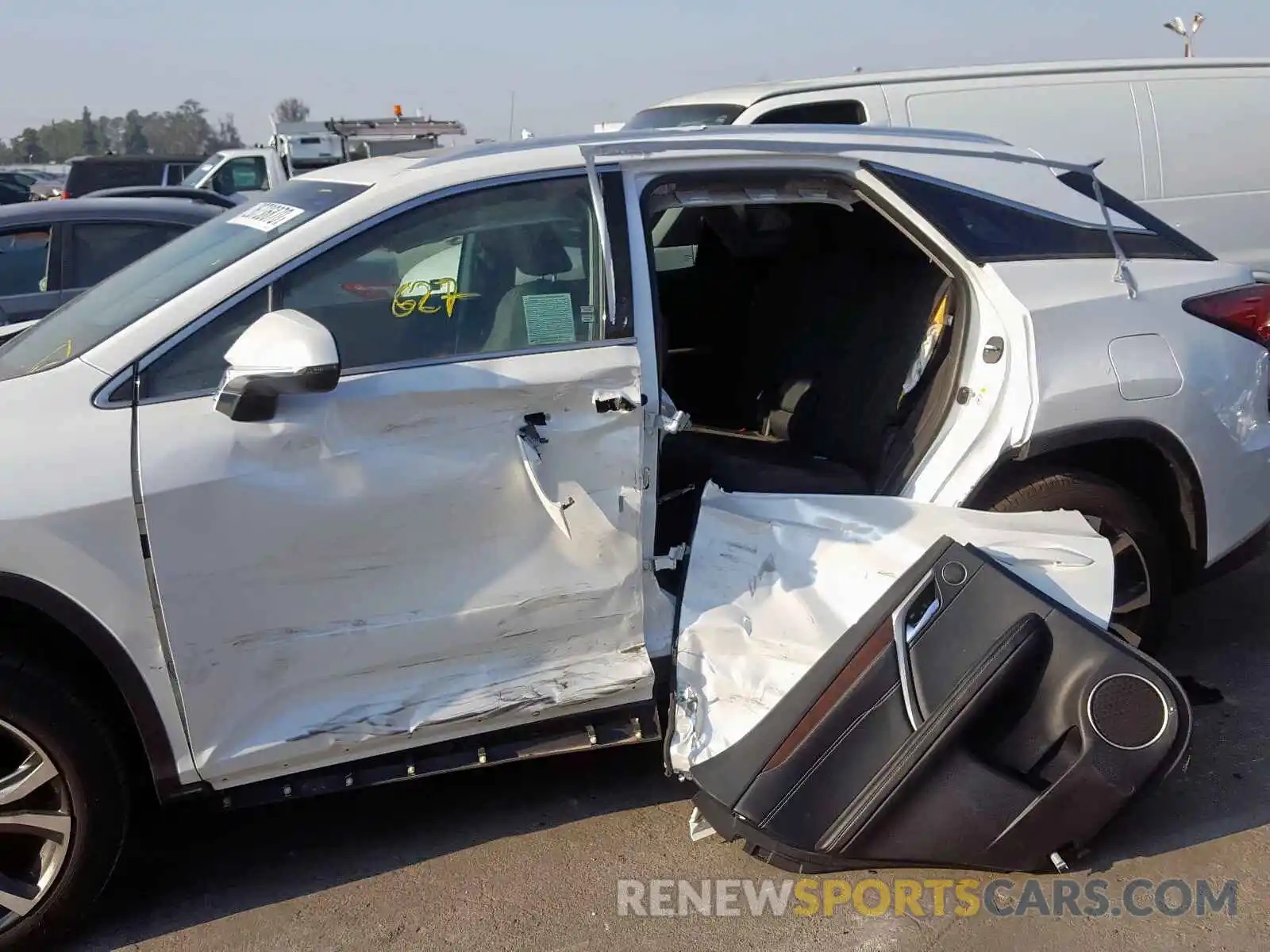 9 Photograph of a damaged car 2T2BGMCAXKC041918 LEXUS RX 450H BA 2019