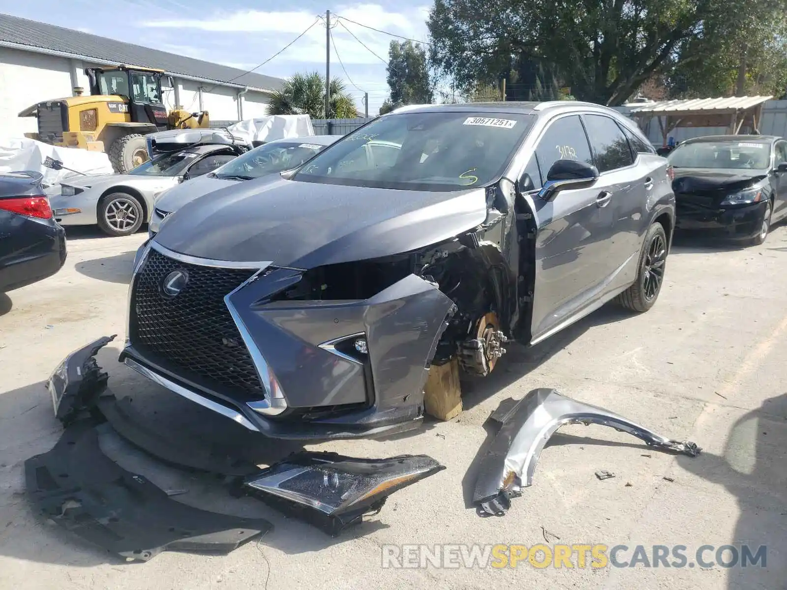 2 Фотография поврежденного автомобиля 2T2BZMCA0KC211357 LEXUS RX350 2019