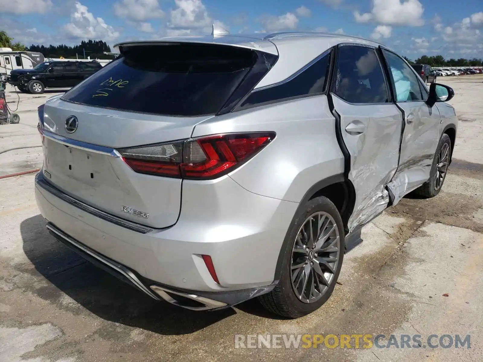 4 Фотография поврежденного автомобиля 2T2BZMCA5KC174256 LEXUS RX350 2019