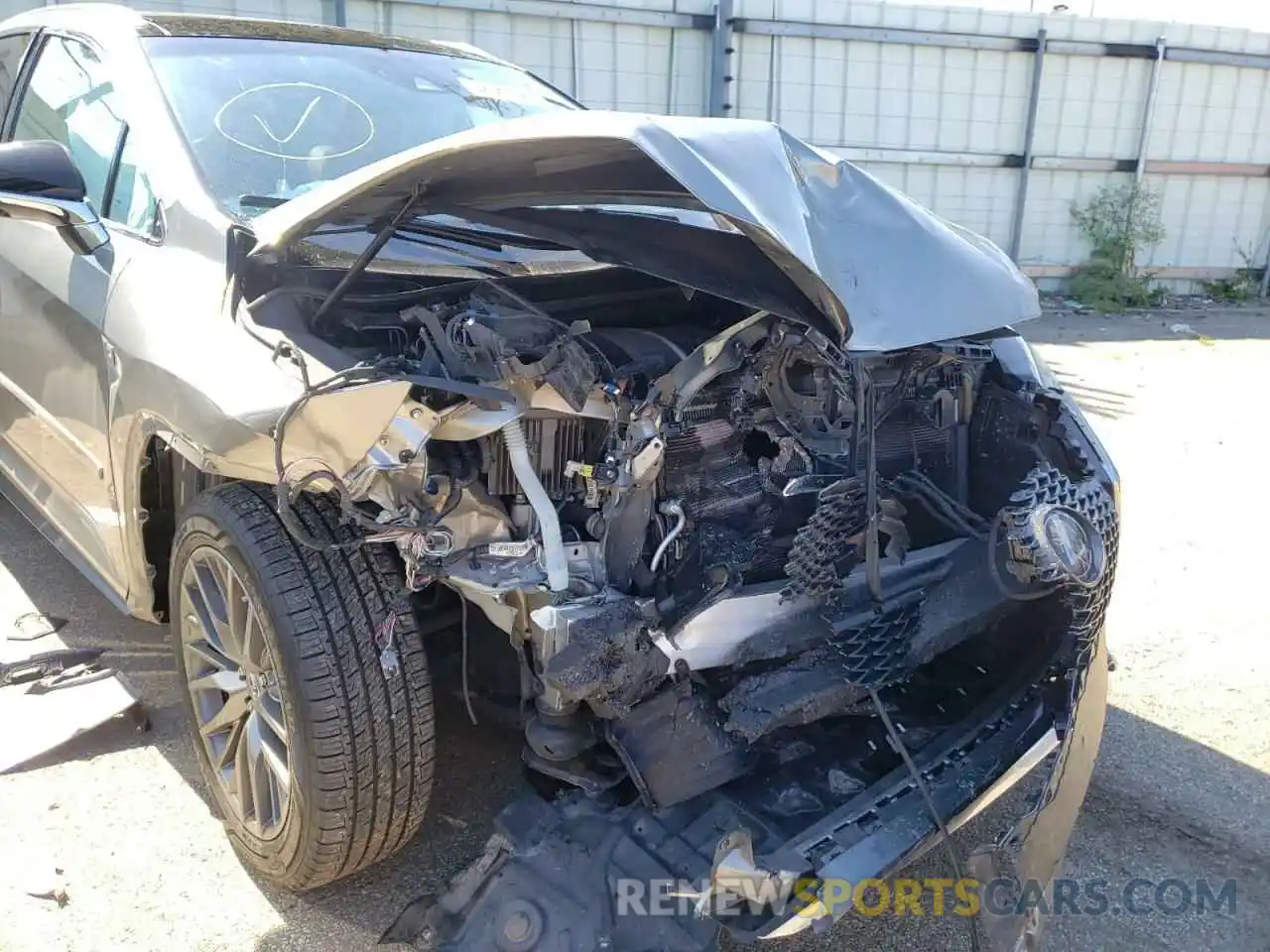 9 Фотография поврежденного автомобиля 2T2BZMCA5KC175522 LEXUS RX350 2019