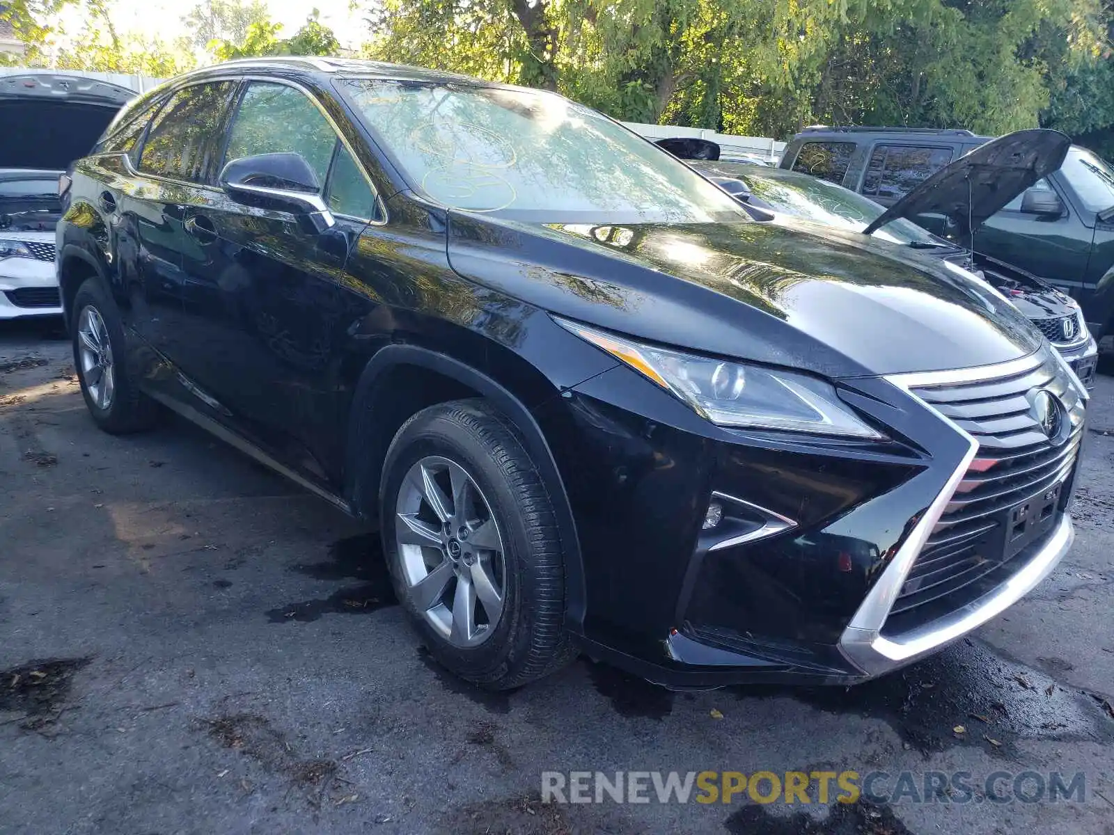 1 Photograph of a damaged car 2T2BZMCA5KC193583 LEXUS RX350 2019